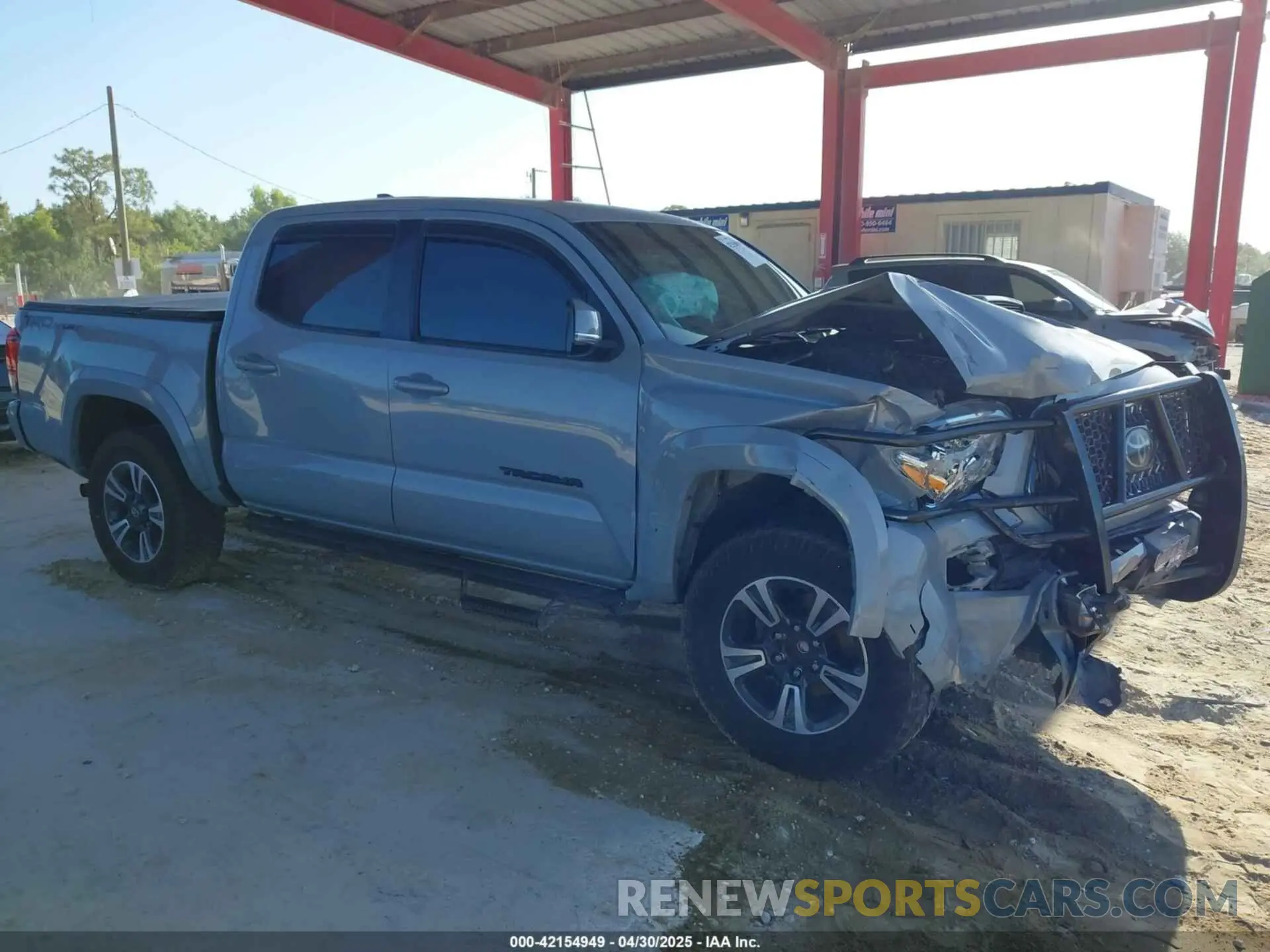 12 Photograph of a damaged car 3TMAZ5CN5KM113957 TOYOTA TACOMA 2019
