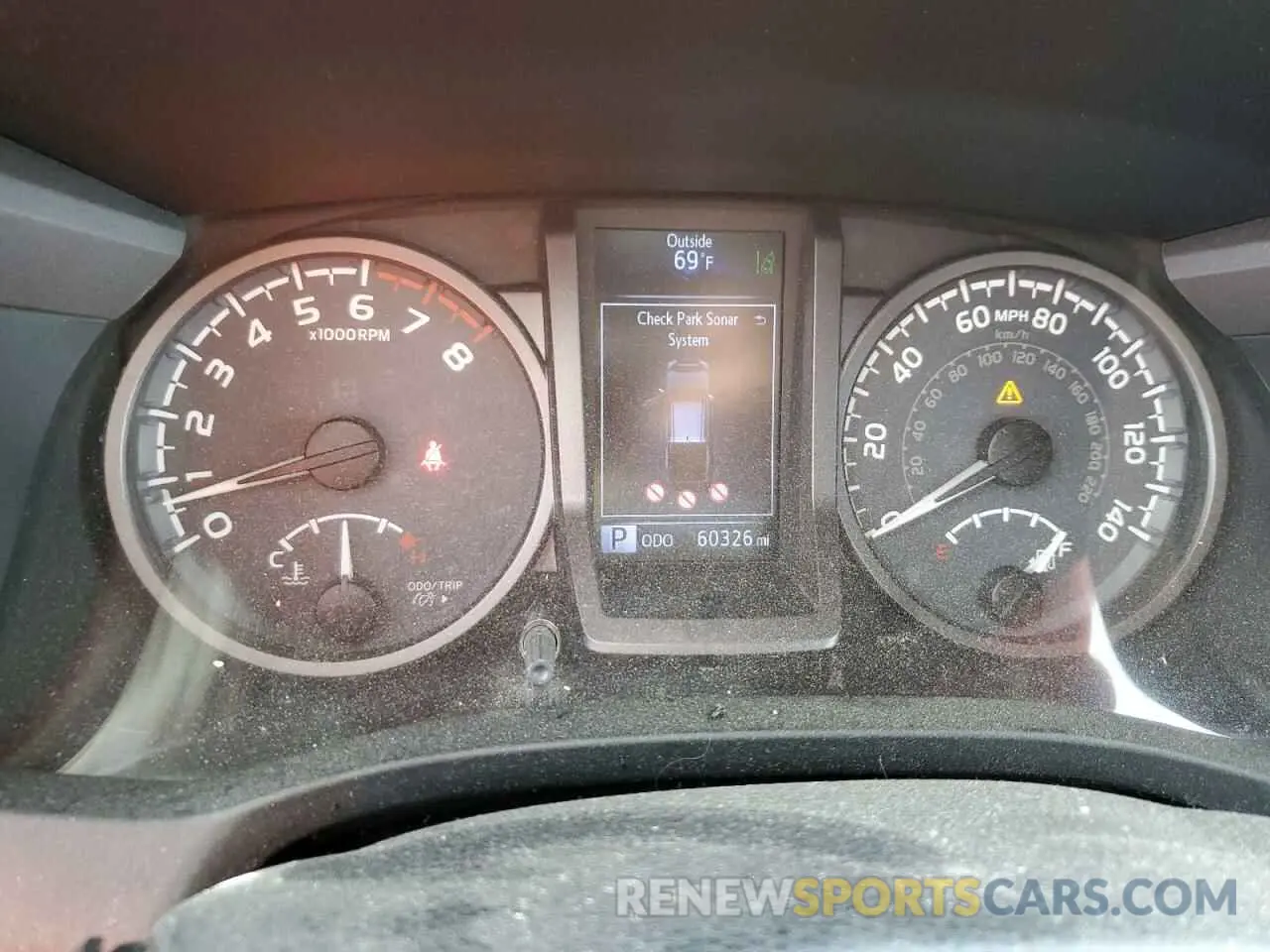 9 Photograph of a damaged car 3TMAZ5CN6KM086252 TOYOTA TACOMA 2019