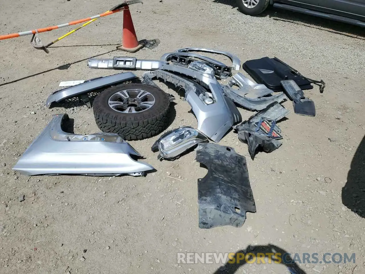 12 Photograph of a damaged car 3TMAZ5CN6KM089801 TOYOTA TACOMA 2019
