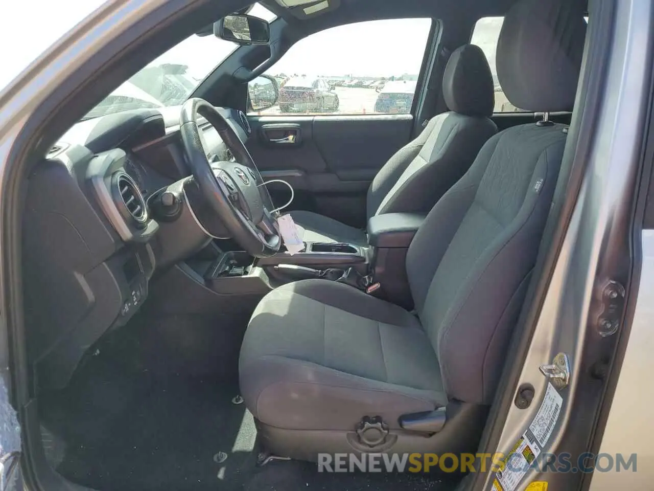 7 Photograph of a damaged car 3TMAZ5CN6KM089801 TOYOTA TACOMA 2019