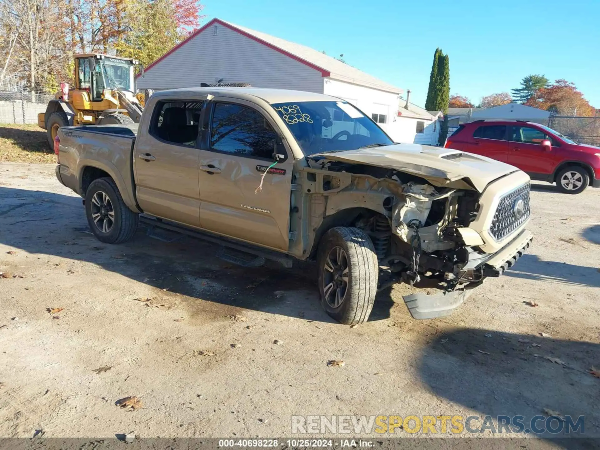 1 Photograph of a damaged car 3TMAZ5CN6KM095694 TOYOTA TACOMA 2019