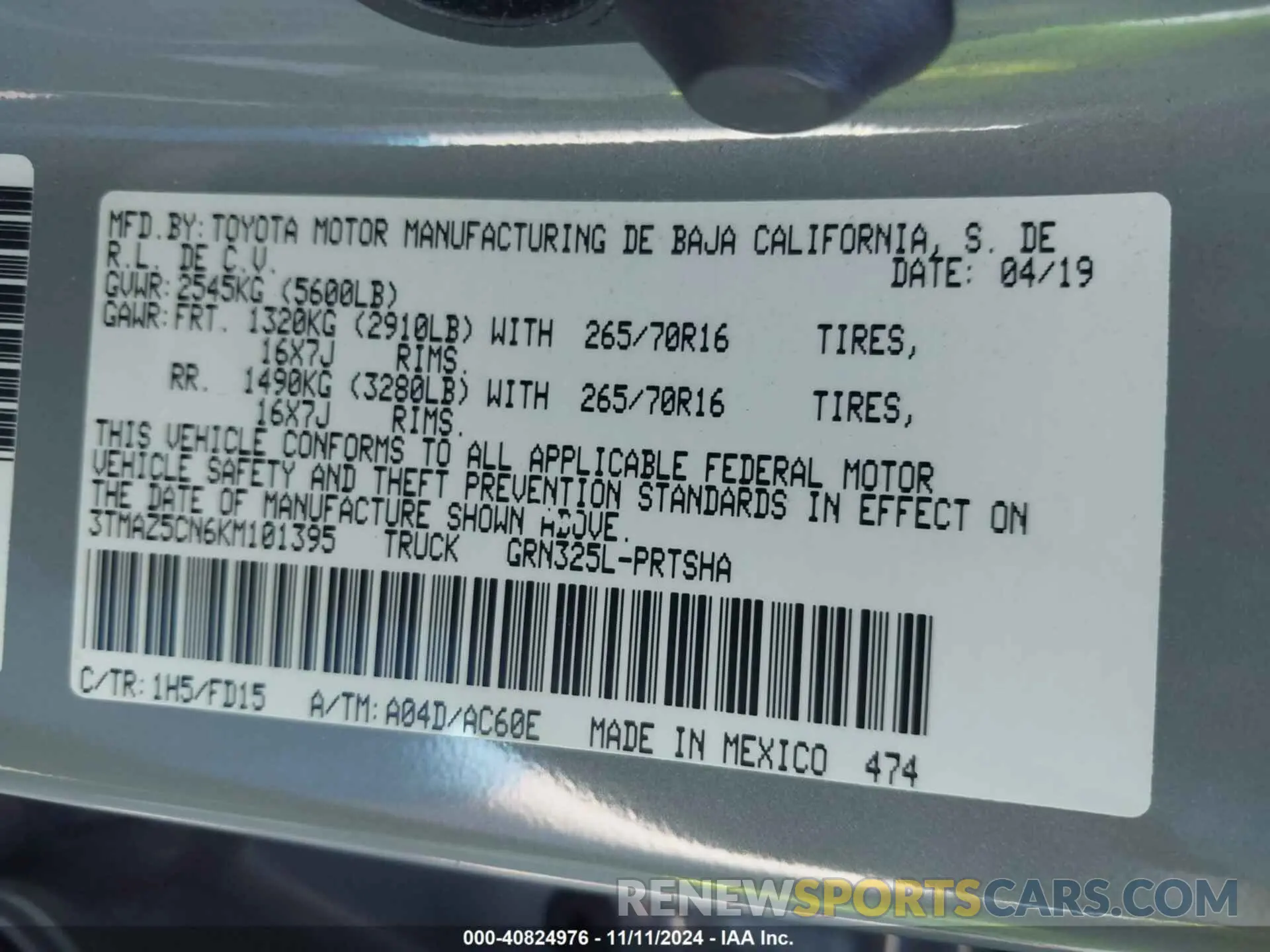9 Photograph of a damaged car 3TMAZ5CN6KM101395 TOYOTA TACOMA 2019