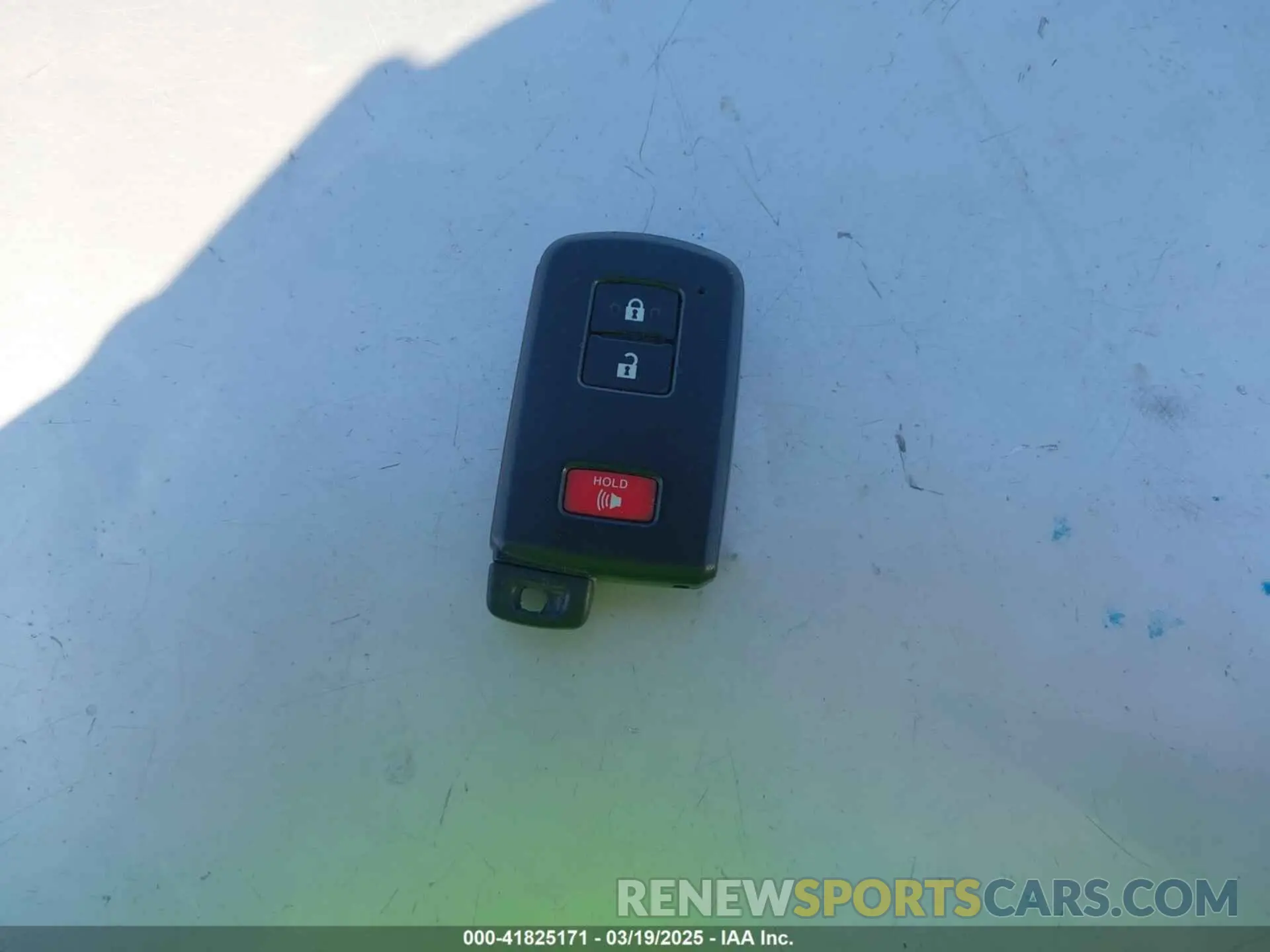 11 Photograph of a damaged car 3TMAZ5CN6KM105771 TOYOTA TACOMA 2019