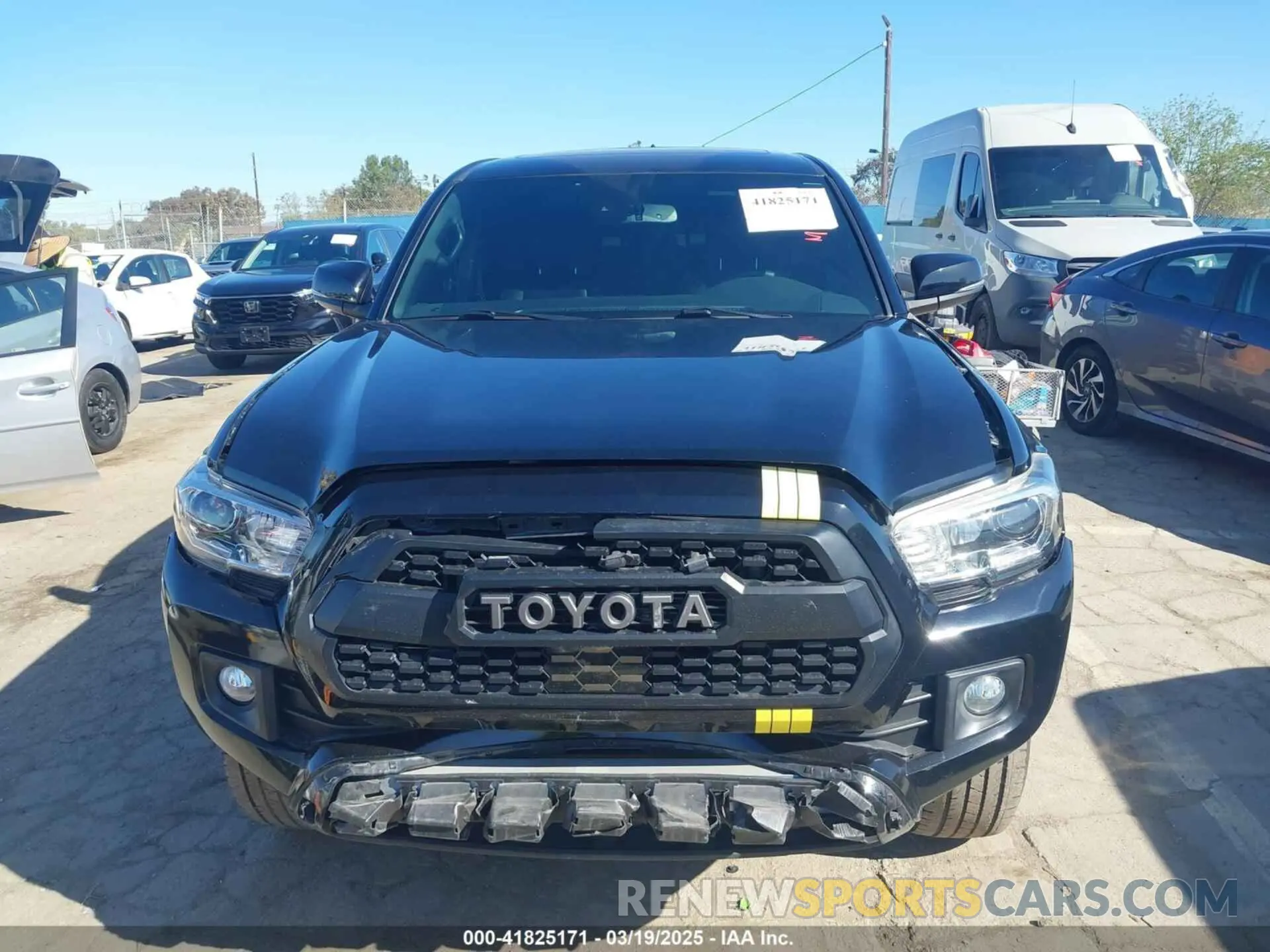 13 Photograph of a damaged car 3TMAZ5CN6KM105771 TOYOTA TACOMA 2019