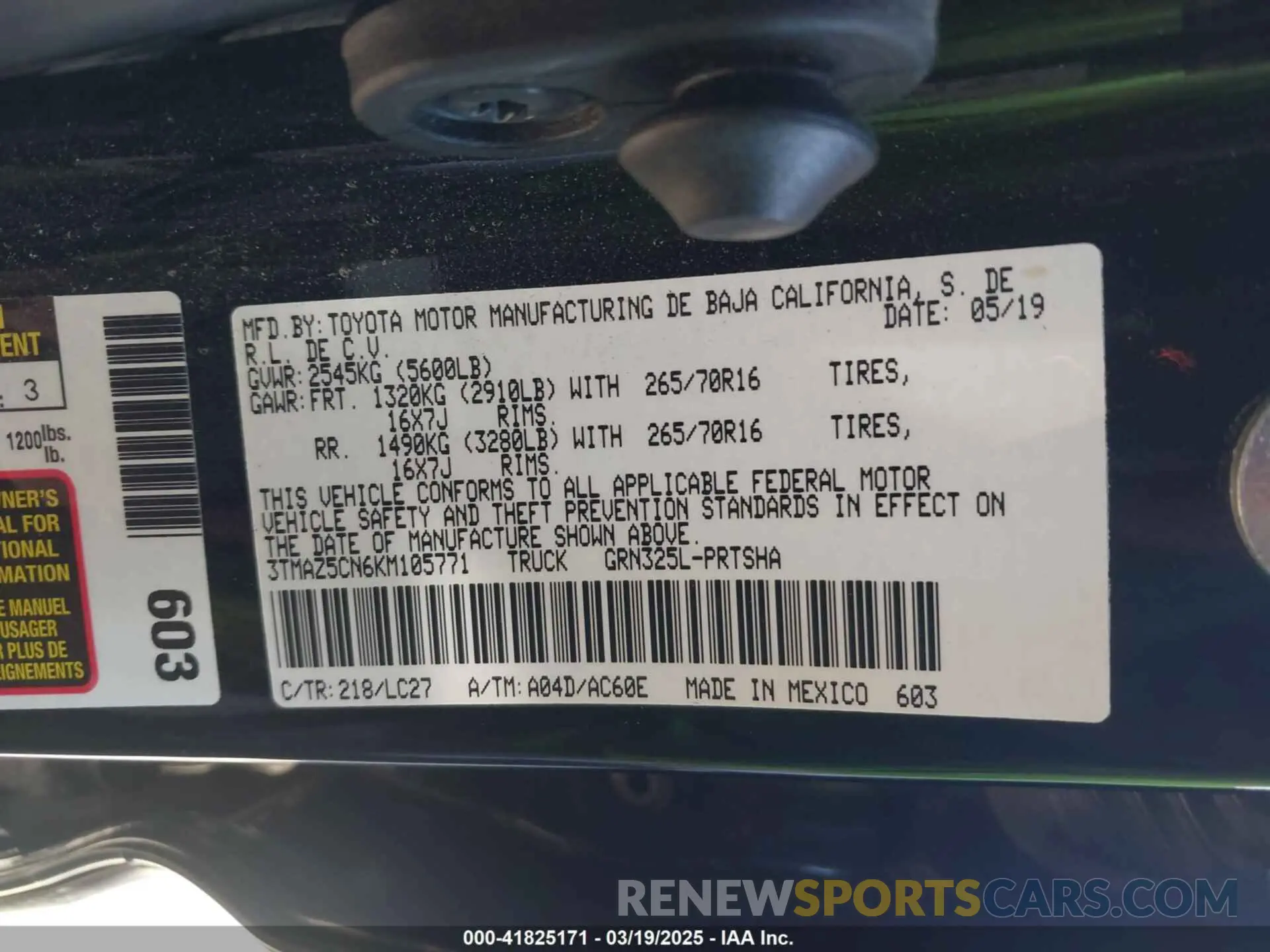 9 Photograph of a damaged car 3TMAZ5CN6KM105771 TOYOTA TACOMA 2019