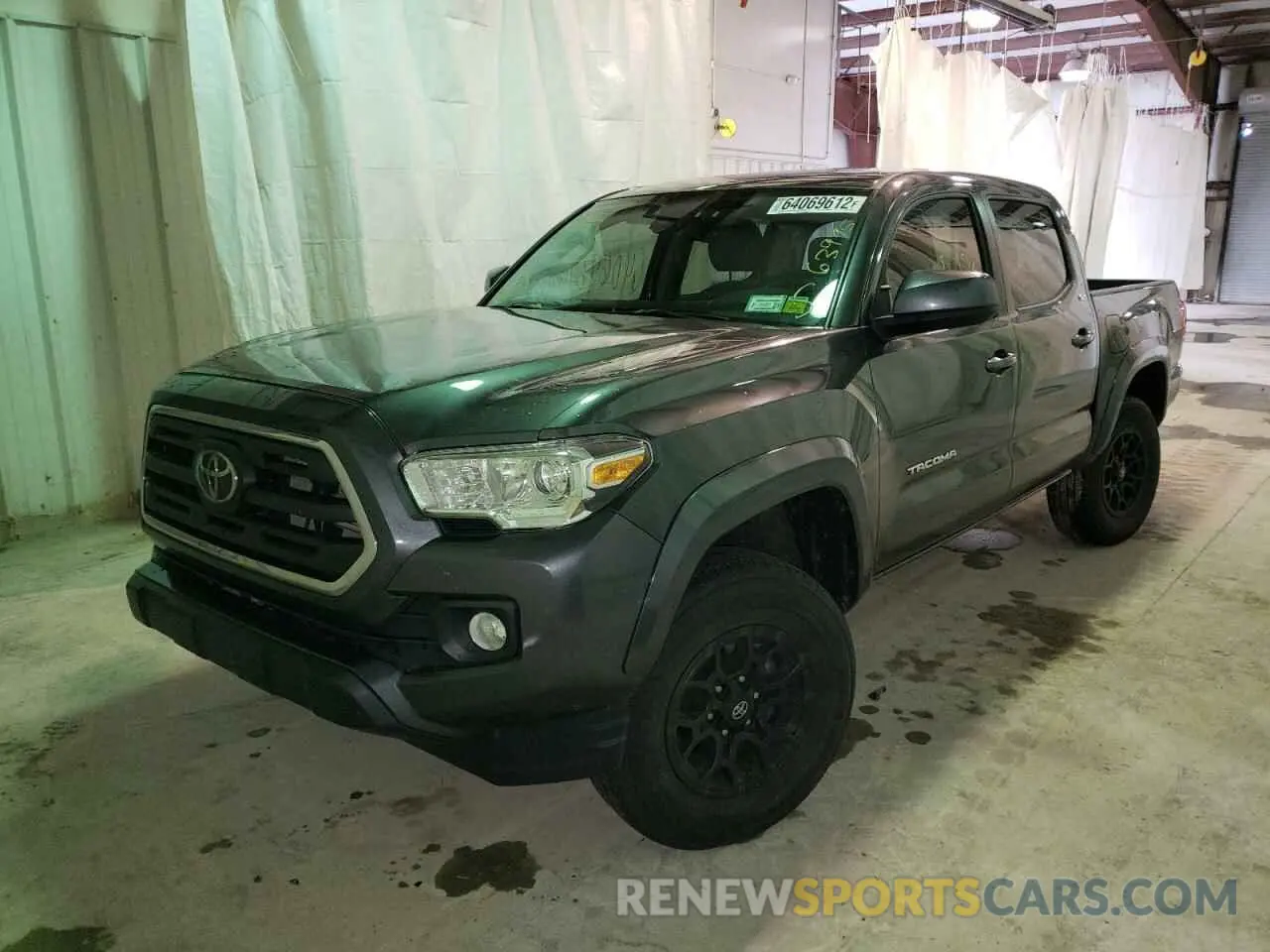 2 Photograph of a damaged car 3TMAZ5CN7KM103589 TOYOTA TACOMA 2019