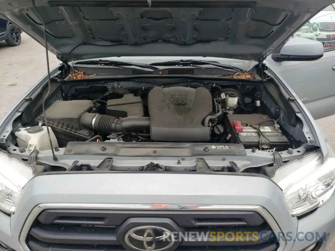 11 Photograph of a damaged car 3TMAZ5CN7KM105679 TOYOTA TACOMA 2019