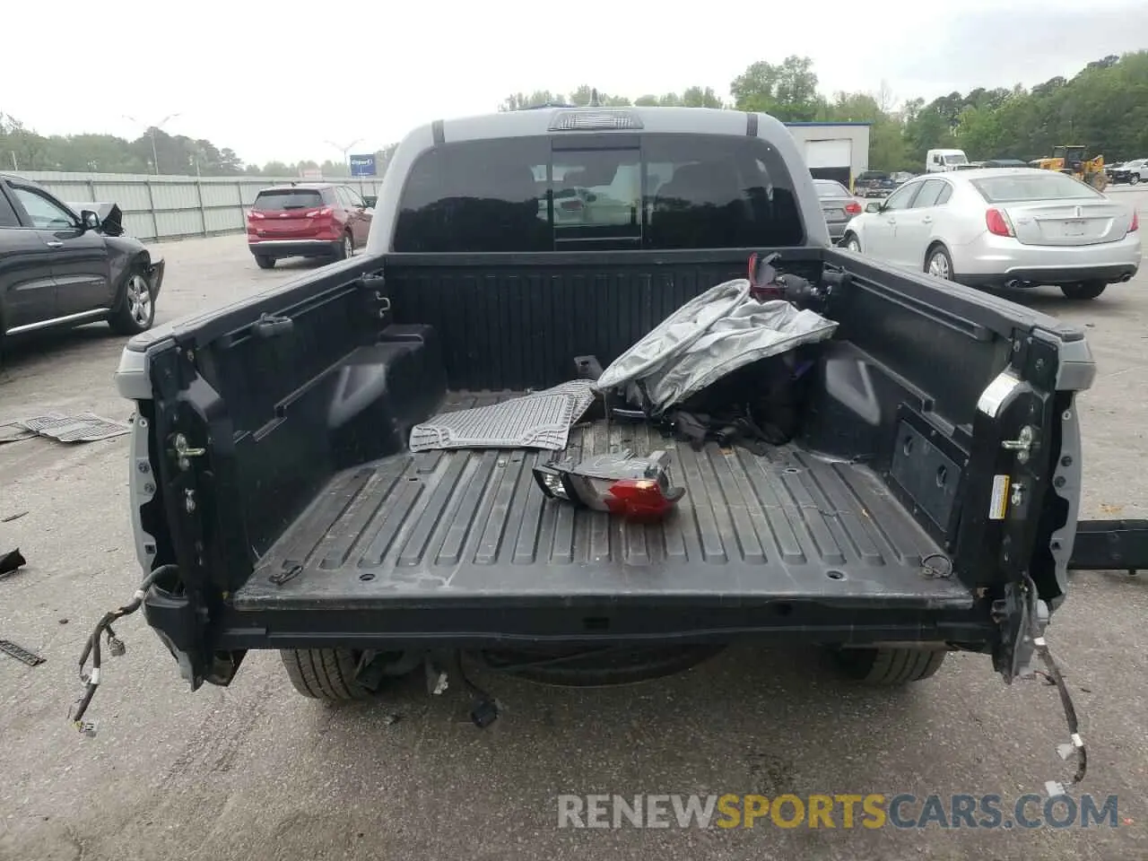 6 Photograph of a damaged car 3TMAZ5CN7KM105679 TOYOTA TACOMA 2019