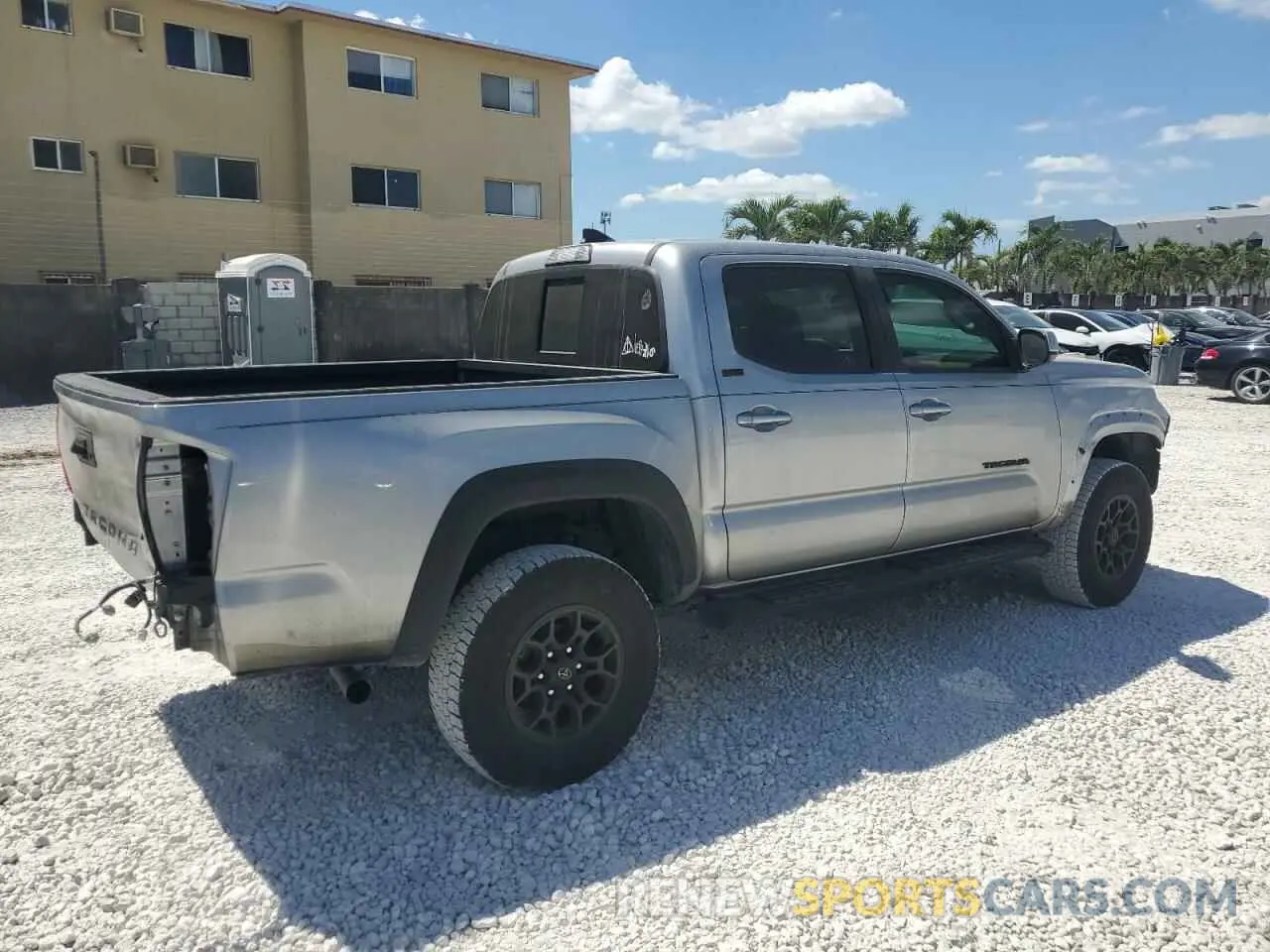 3 Photograph of a damaged car 3TMAZ5CN7KM108145 TOYOTA TACOMA 2019
