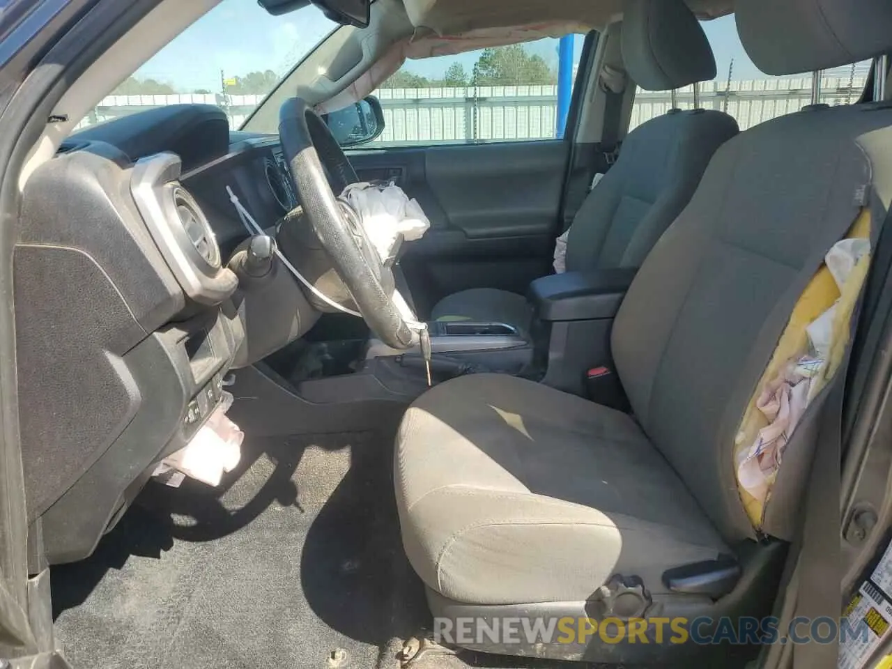 7 Photograph of a damaged car 3TMAZ5CN7KM114592 TOYOTA TACOMA 2019