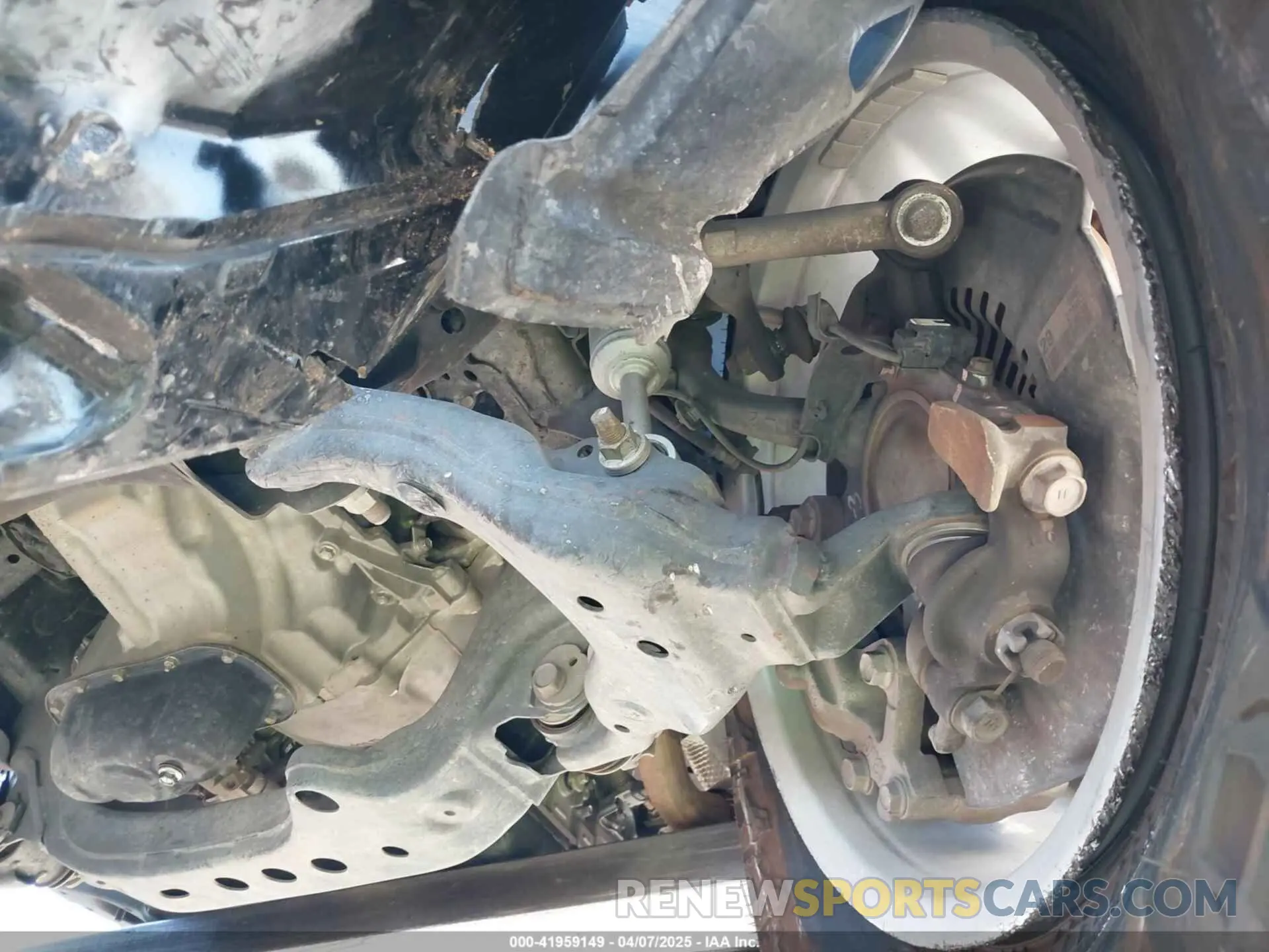19 Photograph of a damaged car 3TMAZ5CN8KM110695 TOYOTA TACOMA 2019