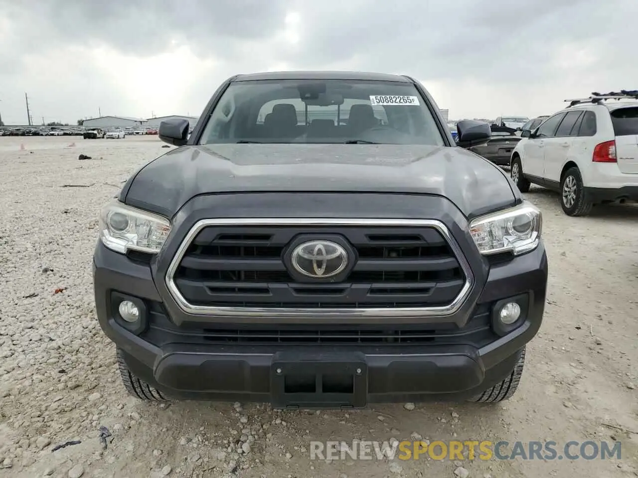 5 Photograph of a damaged car 3TMAZ5CN9KM081238 TOYOTA TACOMA 2019