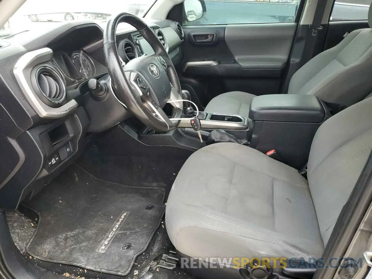 7 Photograph of a damaged car 3TMAZ5CN9KM081238 TOYOTA TACOMA 2019