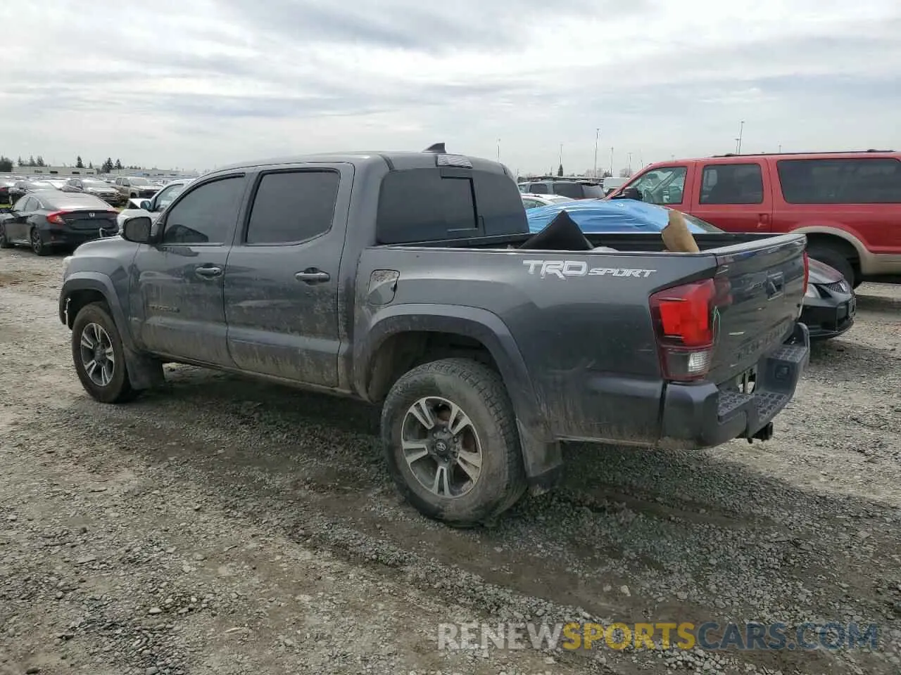 2 Photograph of a damaged car 3TMAZ5CN9KM090828 TOYOTA TACOMA 2019