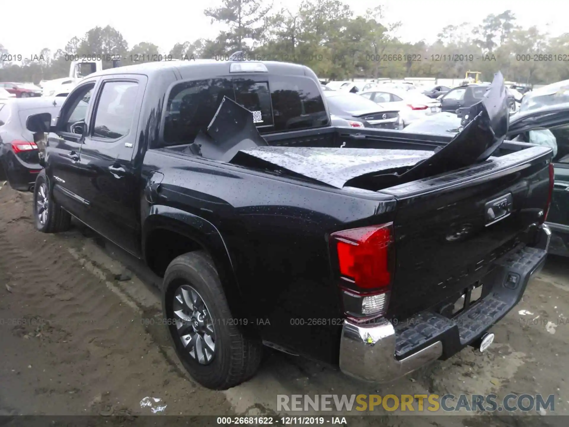 3 Photograph of a damaged car 3TMAZ5CN9KM093115 TOYOTA TACOMA 2019