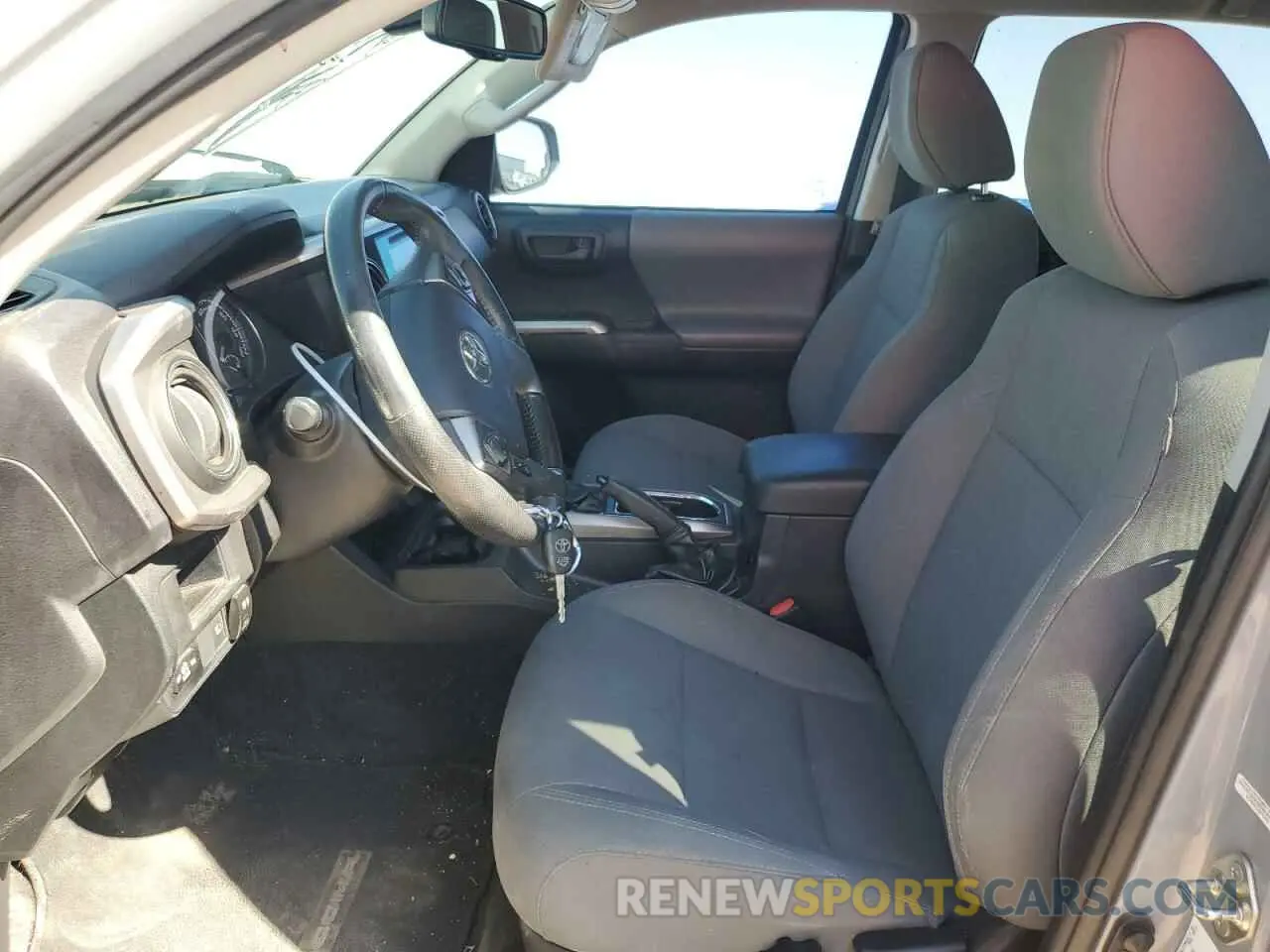7 Photograph of a damaged car 3TMAZ5CN9KM103738 TOYOTA TACOMA 2019