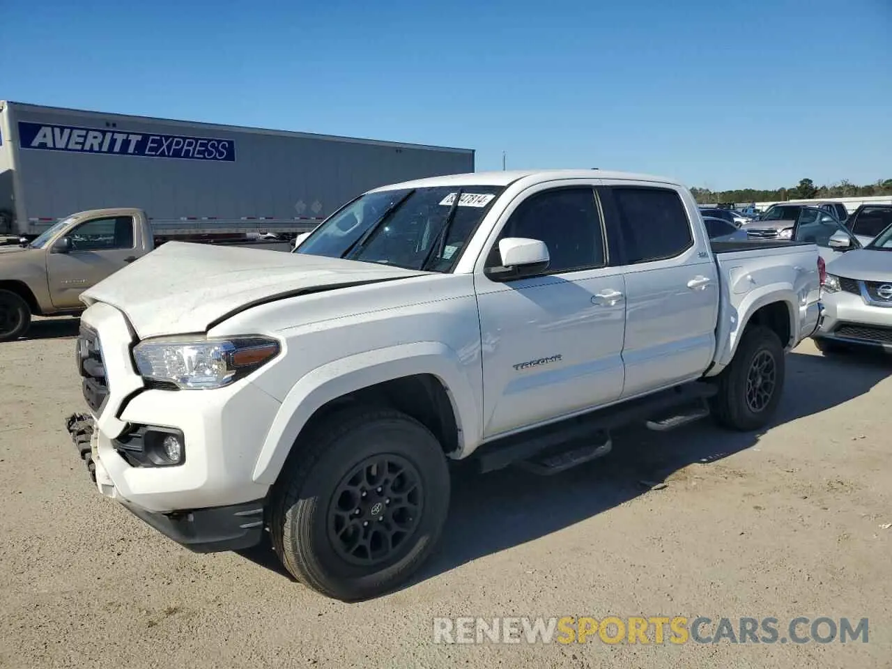 1 Photograph of a damaged car 3TMAZ5CN9KM111645 TOYOTA TACOMA 2019