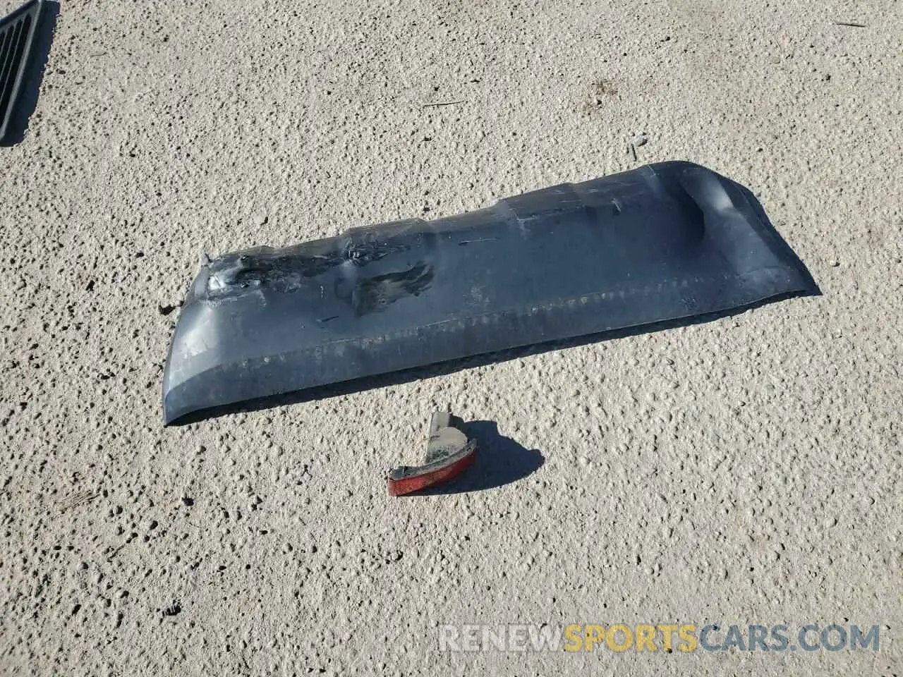 12 Photograph of a damaged car 3TMAZ5CN9KM111645 TOYOTA TACOMA 2019