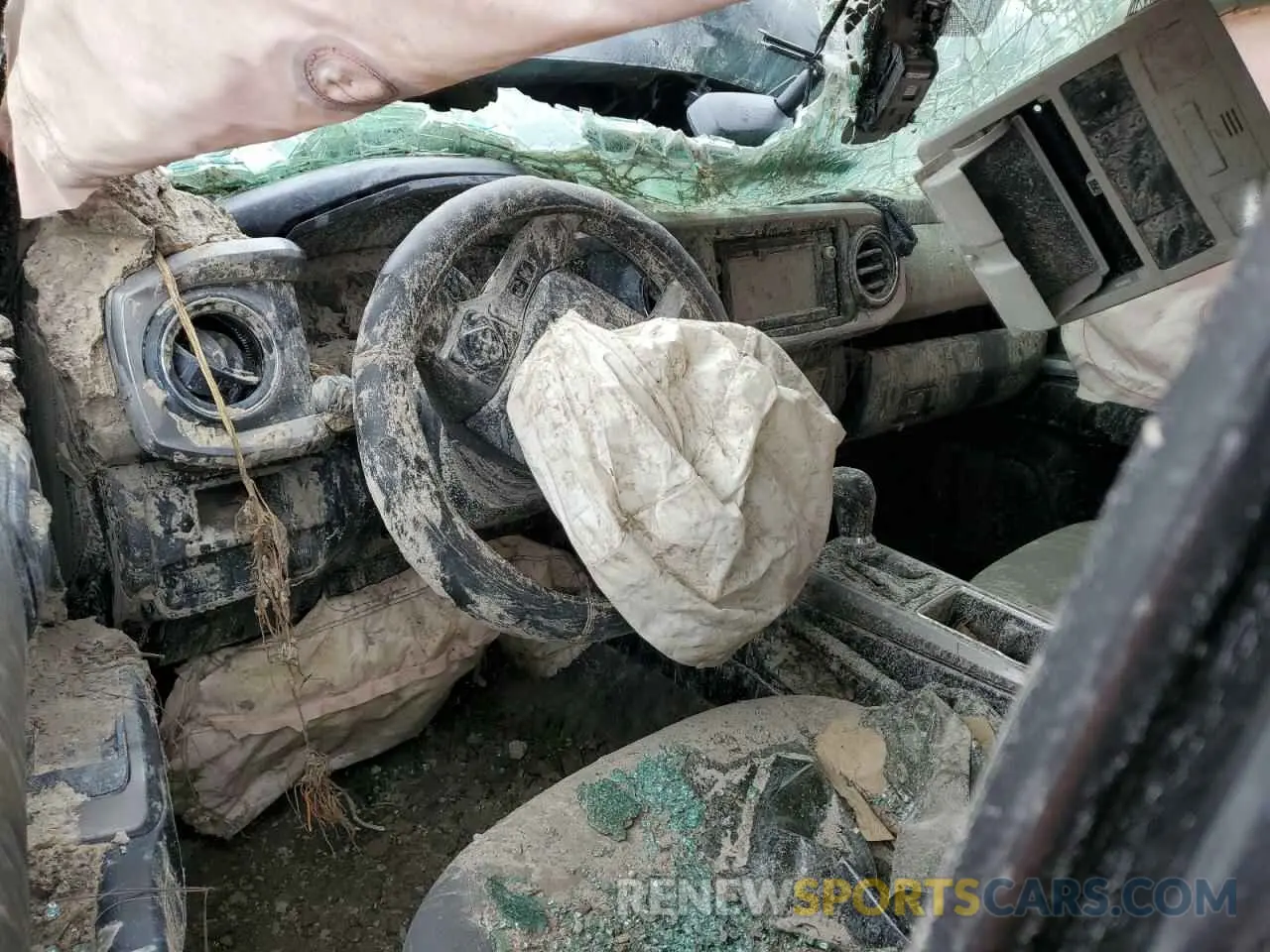 8 Photograph of a damaged car 3TMAZ5CNXKM104073 TOYOTA TACOMA 2019