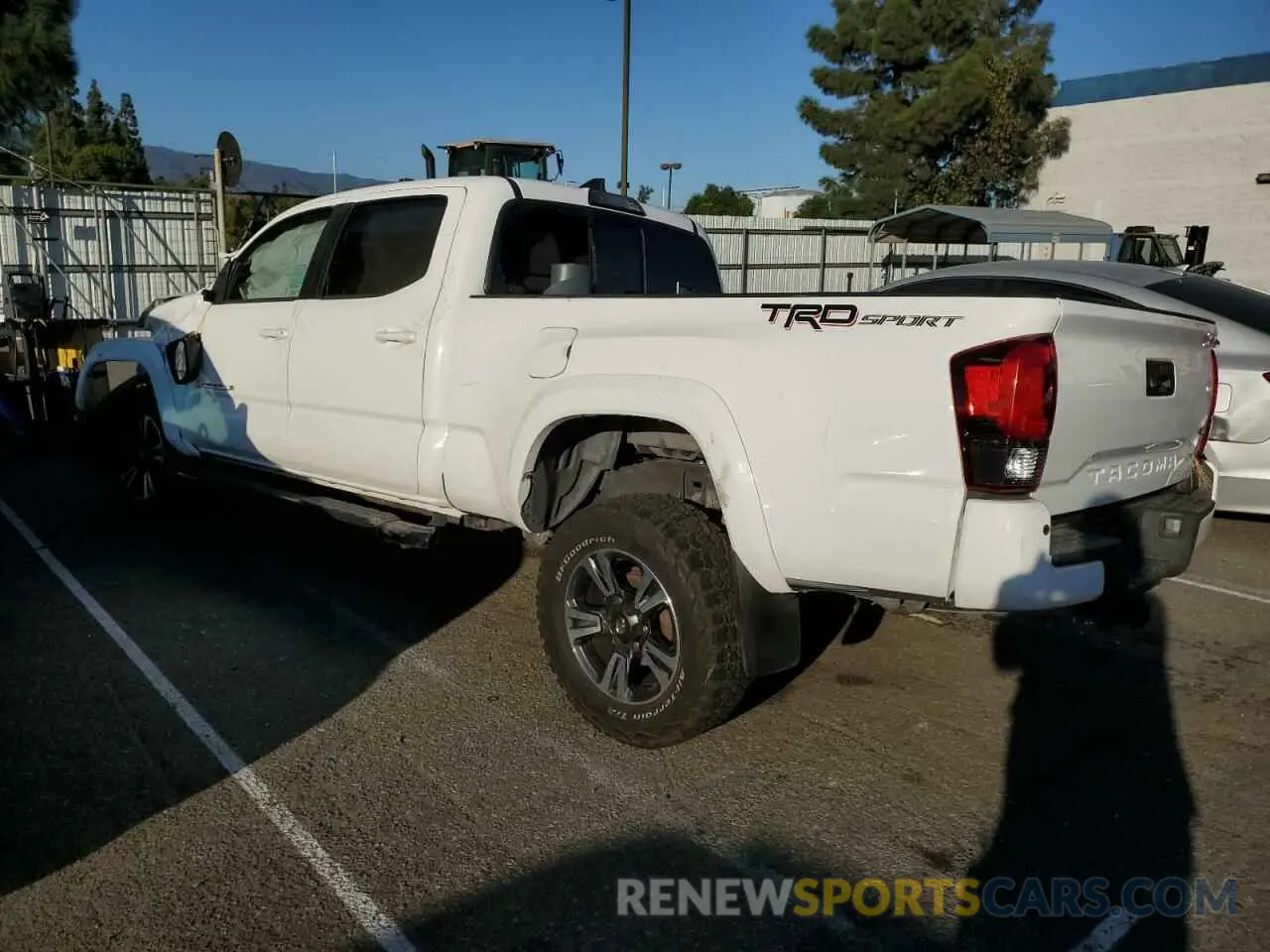 2 Photograph of a damaged car 3TMBZ5DN0KM018287 TOYOTA TACOMA 2019