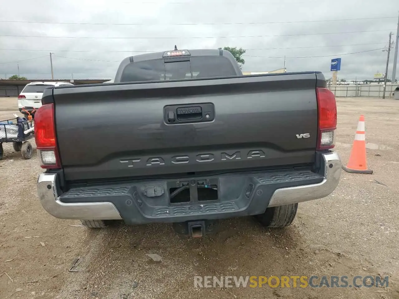 6 Photograph of a damaged car 3TMBZ5DN0KM023148 TOYOTA TACOMA 2019