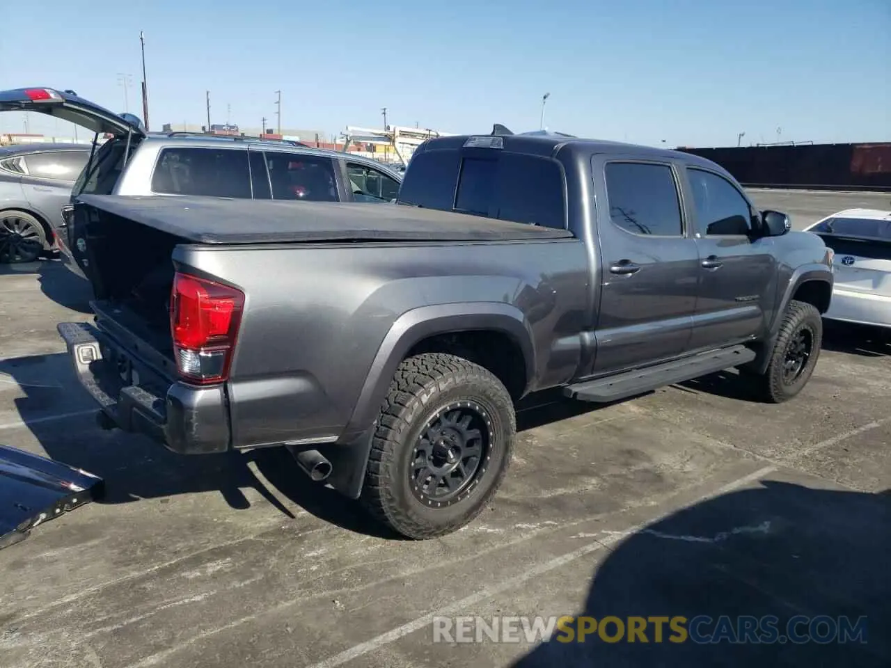 3 Photograph of a damaged car 3TMBZ5DN1KM021697 TOYOTA TACOMA 2019