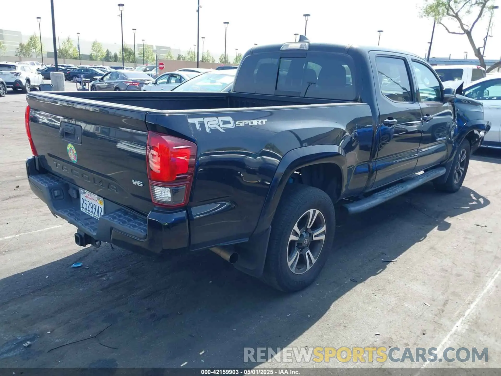 4 Photograph of a damaged car 3TMBZ5DN1KM023093 TOYOTA TACOMA 2019