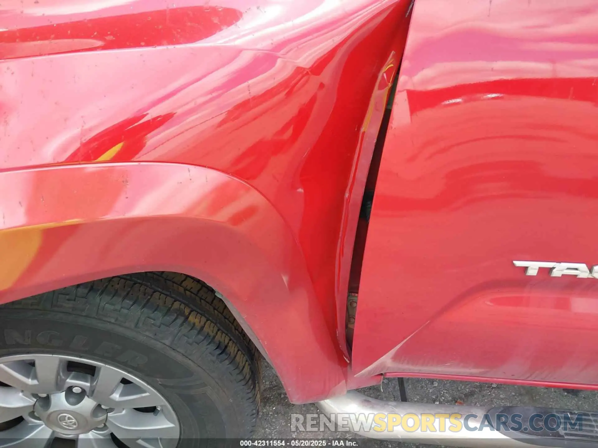 6 Photograph of a damaged car 3TMBZ5DN4KM018602 TOYOTA TACOMA 2019