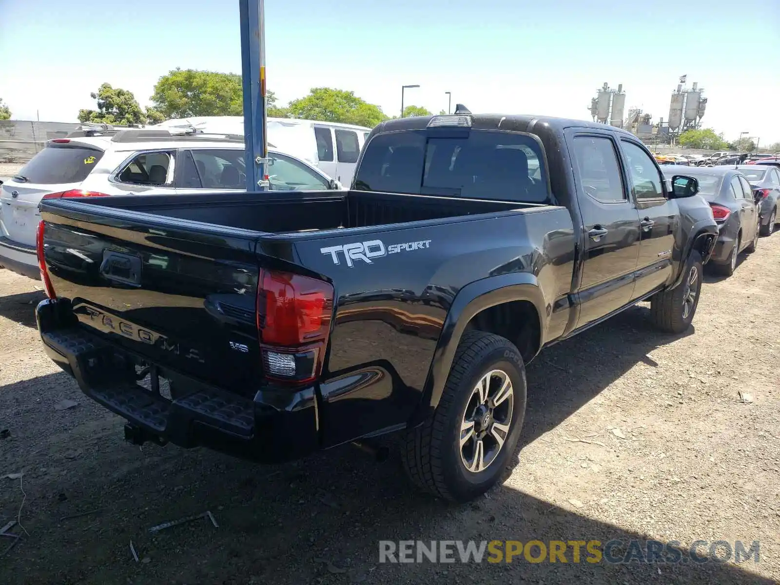 4 Photograph of a damaged car 3TMBZ5DN5KM022691 TOYOTA TACOMA 2019