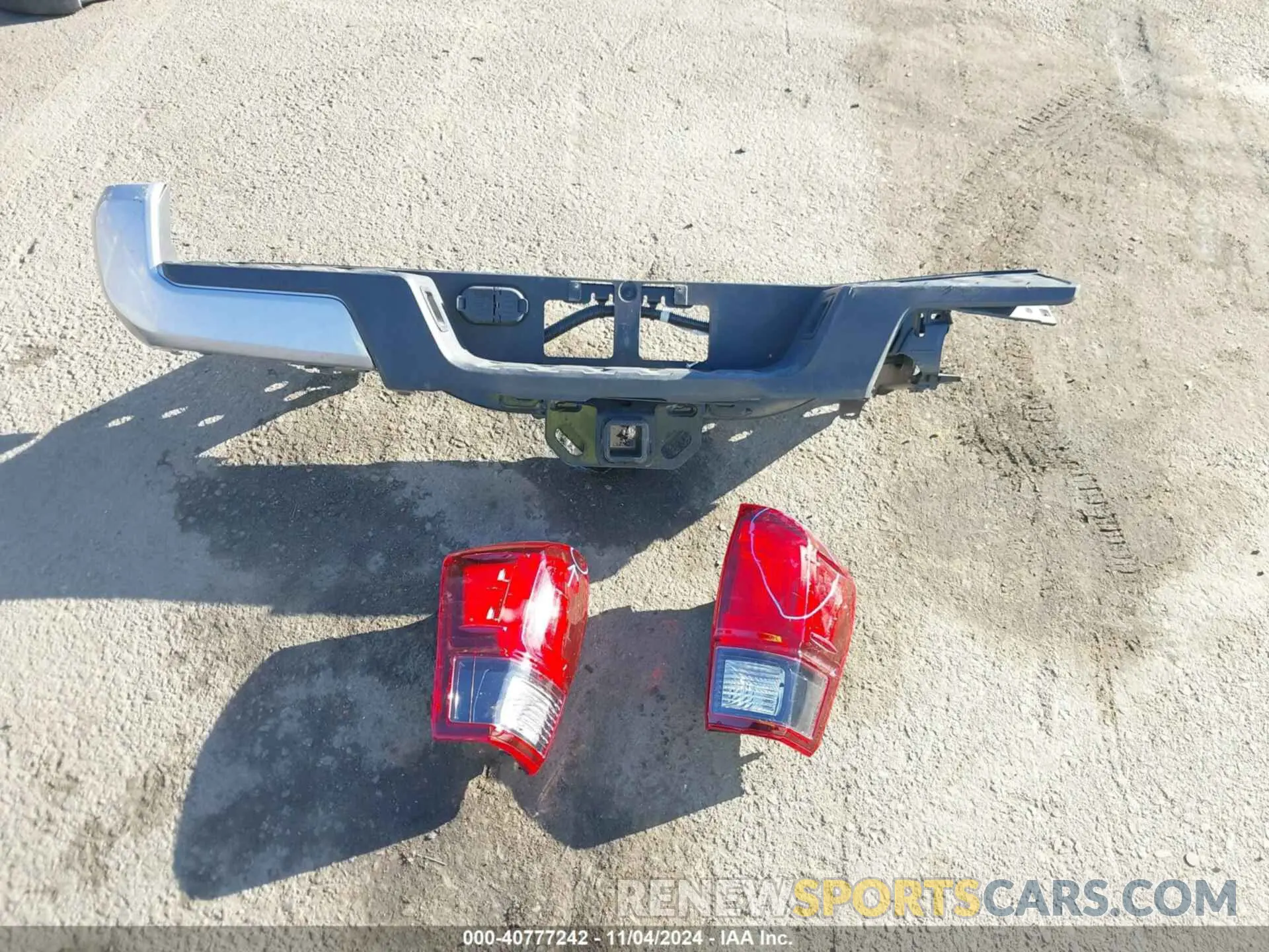12 Photograph of a damaged car 3TMBZ5DN6KM023364 TOYOTA TACOMA 2019