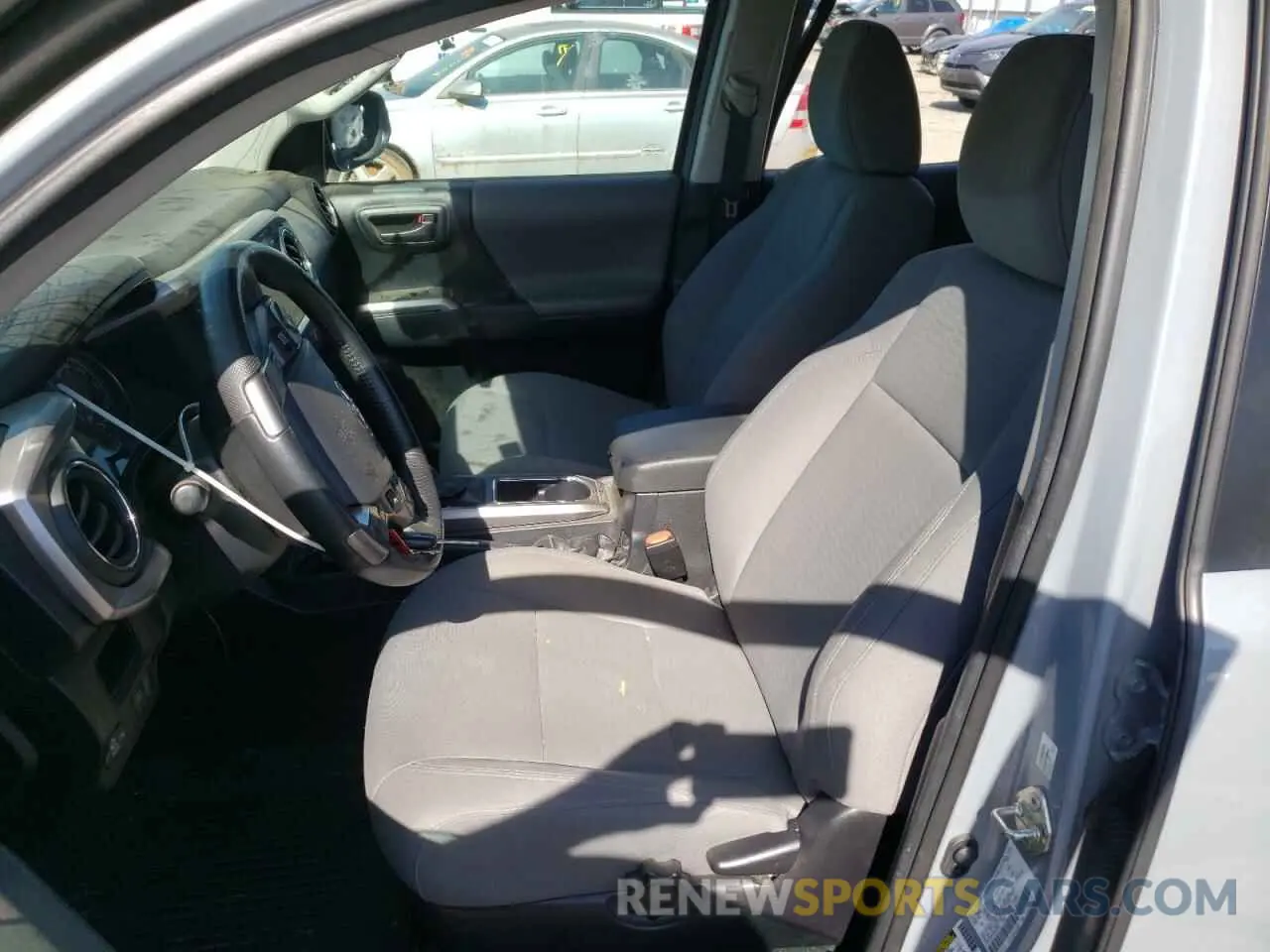 7 Photograph of a damaged car 3TMBZ5DN7KM022403 TOYOTA TACOMA 2019