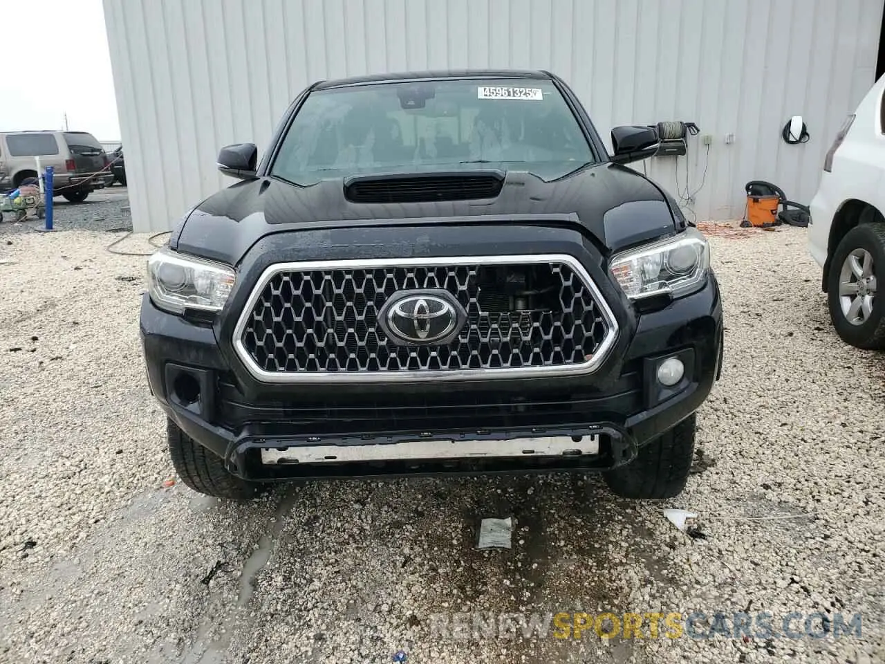 5 Photograph of a damaged car 3TMBZ5DN9KM022807 TOYOTA TACOMA 2019