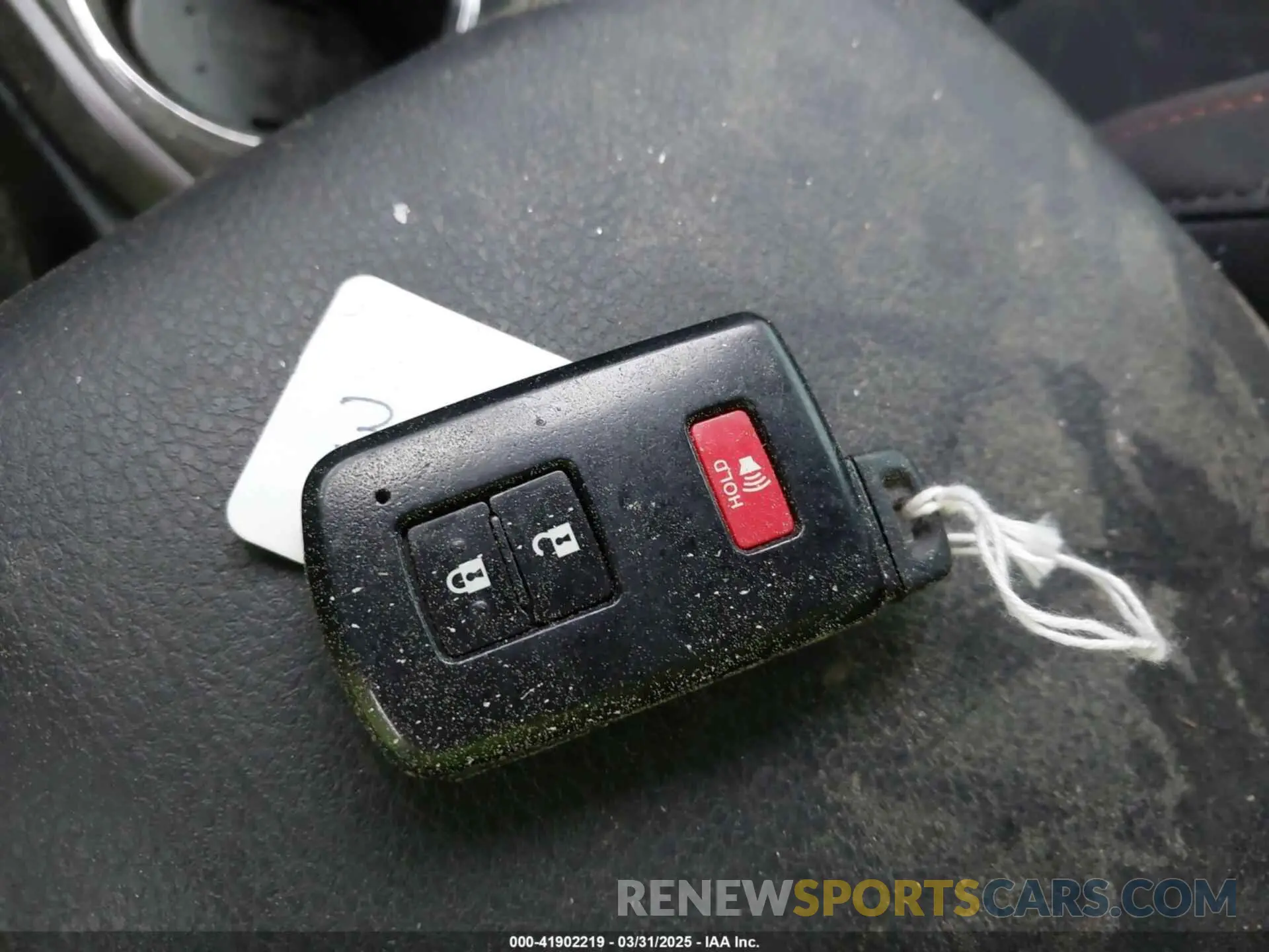 11 Photograph of a damaged car 3TMBZ5DNXKM019818 TOYOTA TACOMA 2019