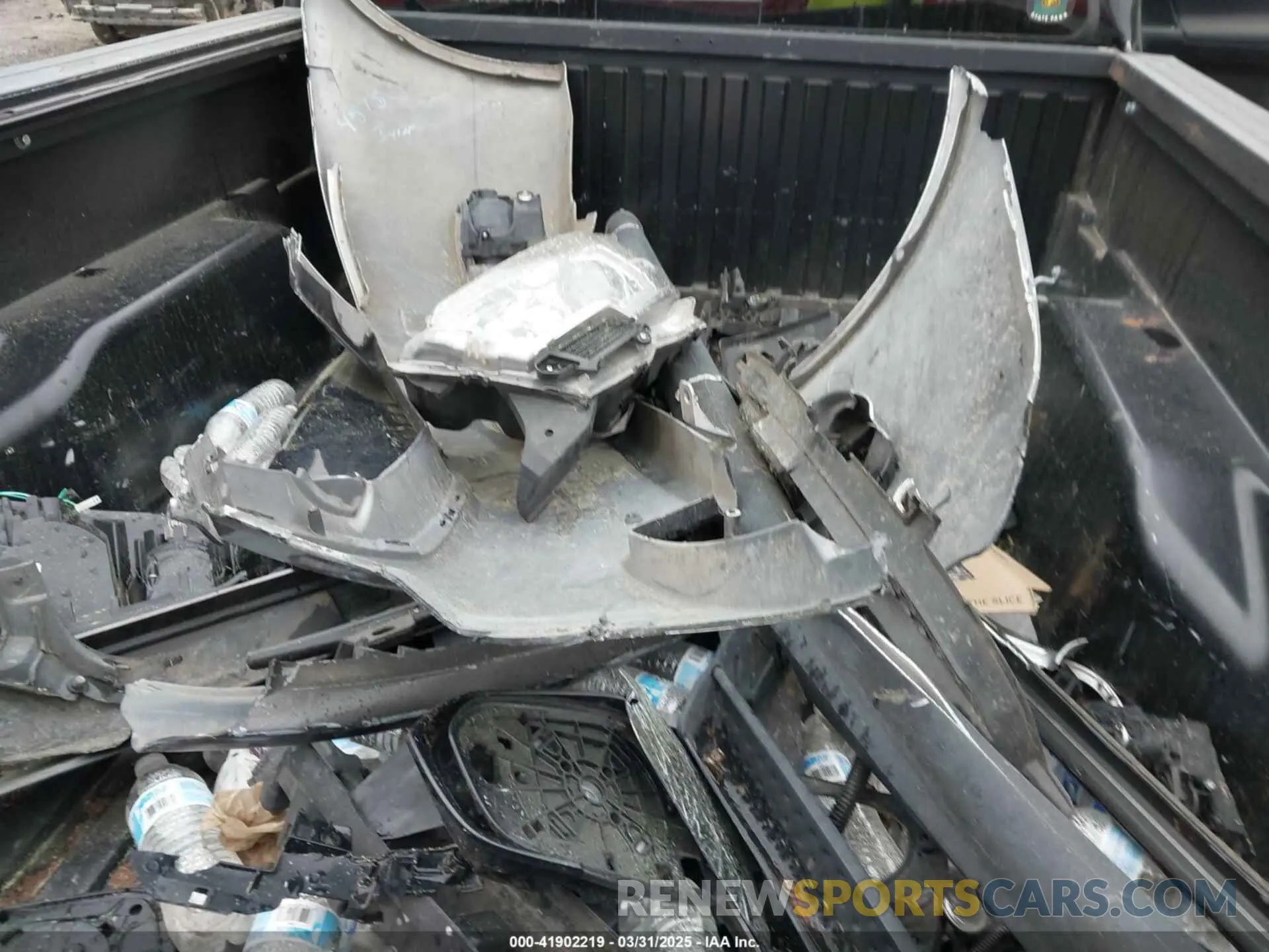 12 Photograph of a damaged car 3TMBZ5DNXKM019818 TOYOTA TACOMA 2019