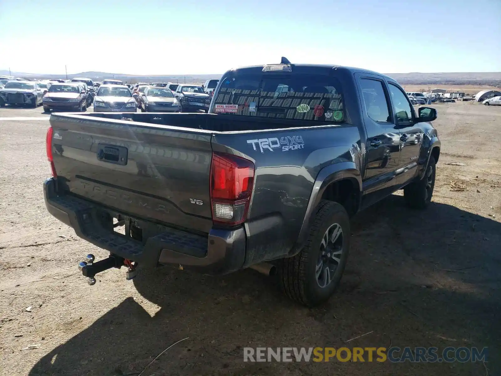 4 Photograph of a damaged car 3TMCZ5AN0KM193440 TOYOTA TACOMA 2019