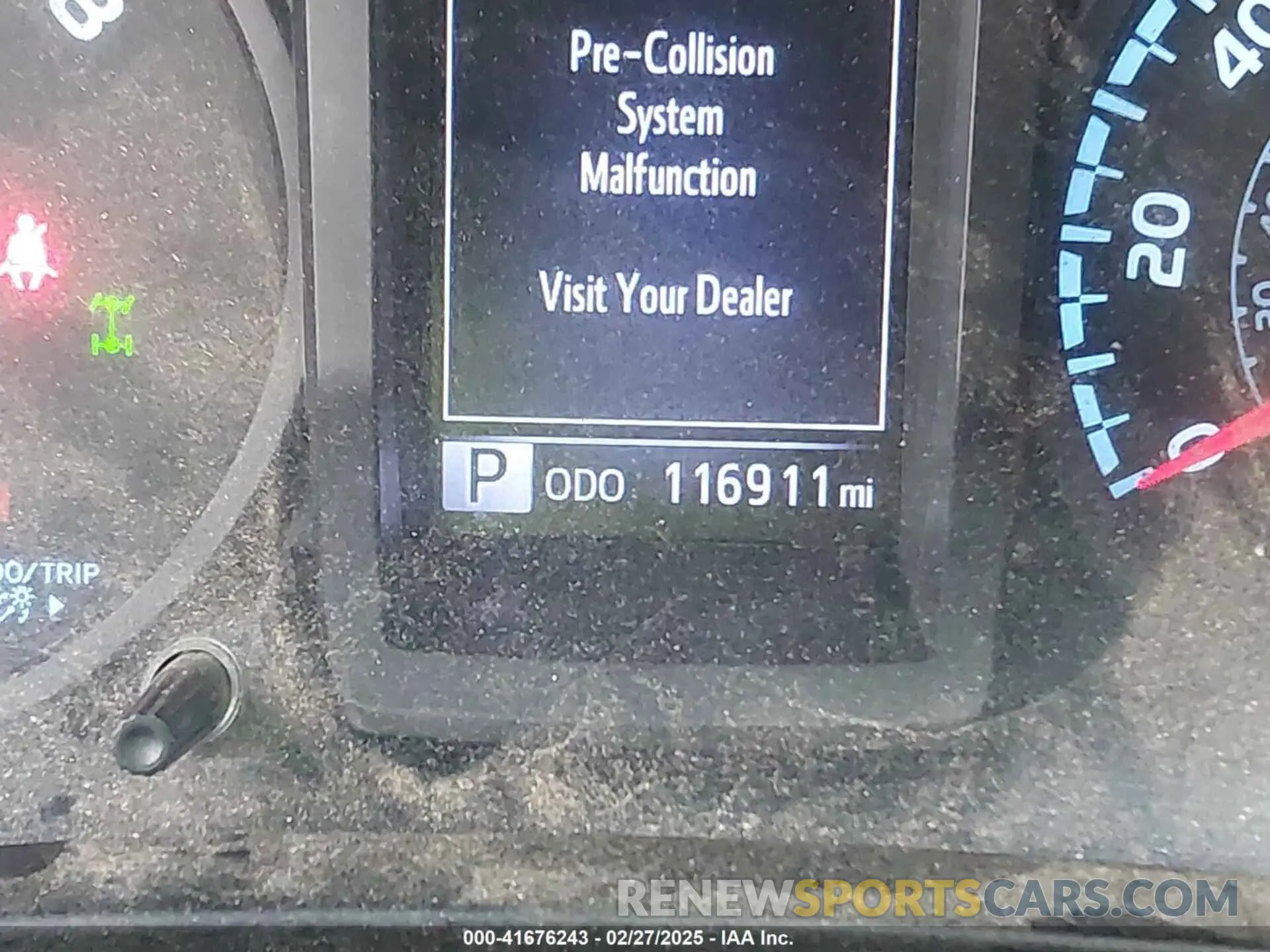 15 Photograph of a damaged car 3TMCZ5AN0KM202251 TOYOTA TACOMA 2019