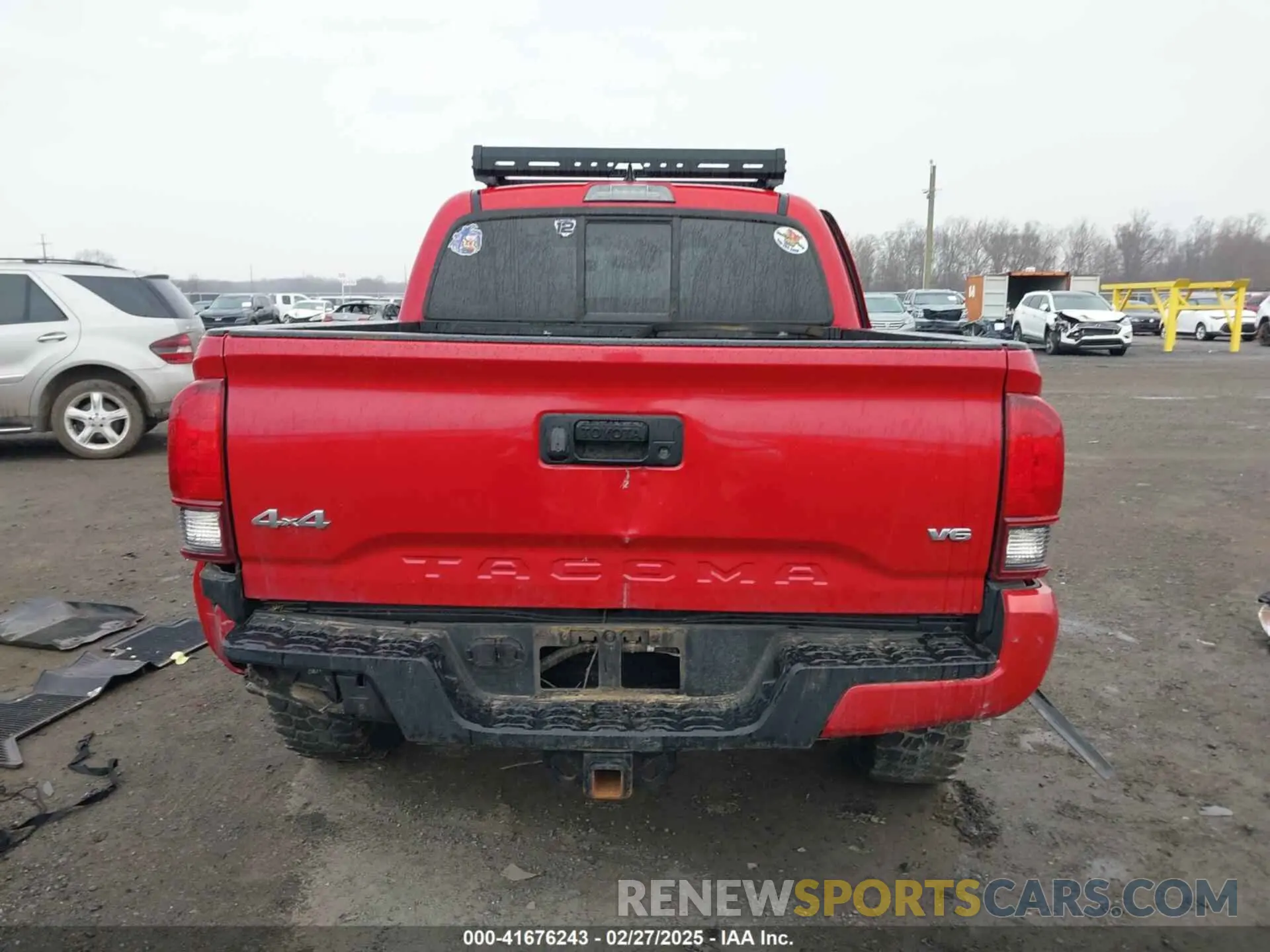 16 Photograph of a damaged car 3TMCZ5AN0KM202251 TOYOTA TACOMA 2019