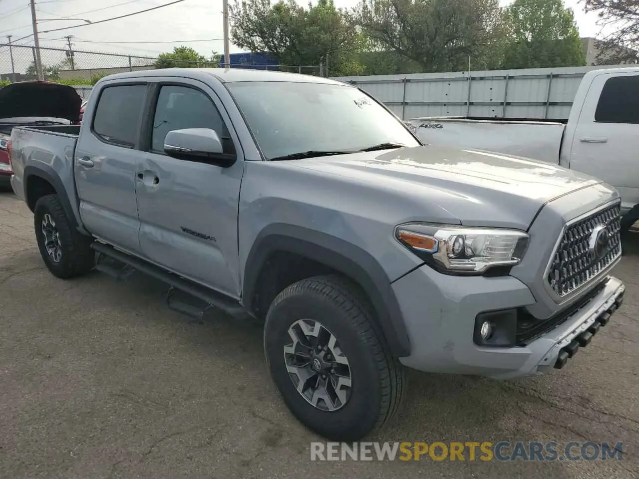 4 Photograph of a damaged car 3TMCZ5AN0KM227229 TOYOTA TACOMA 2019