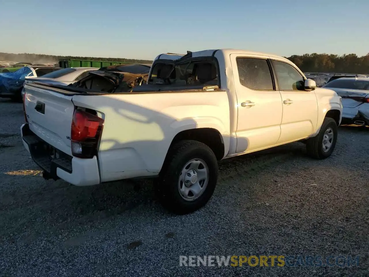 3 Photograph of a damaged car 3TMCZ5AN0KM227490 TOYOTA TACOMA 2019
