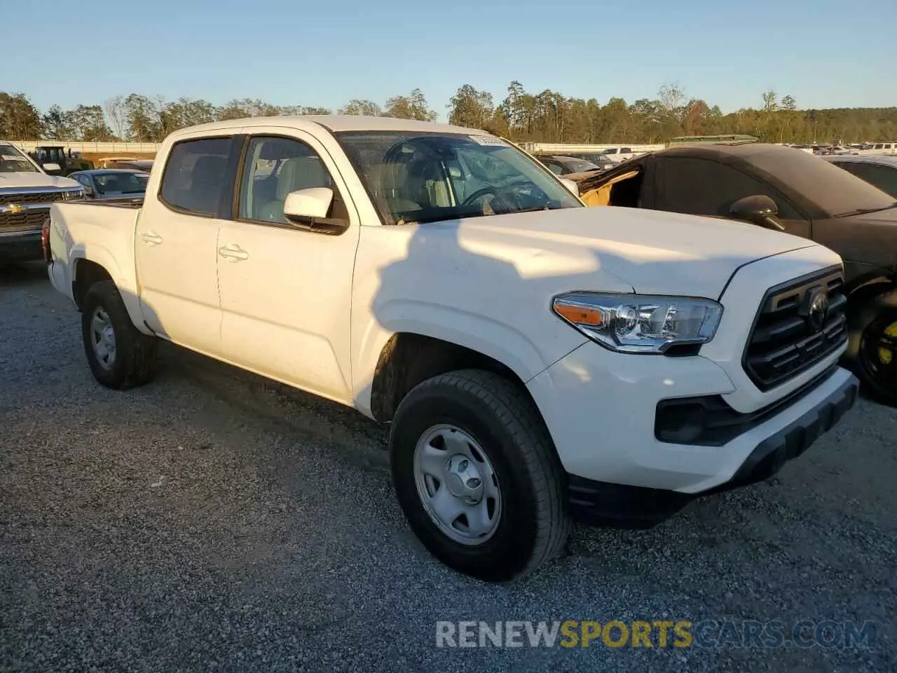 4 Photograph of a damaged car 3TMCZ5AN0KM227490 TOYOTA TACOMA 2019