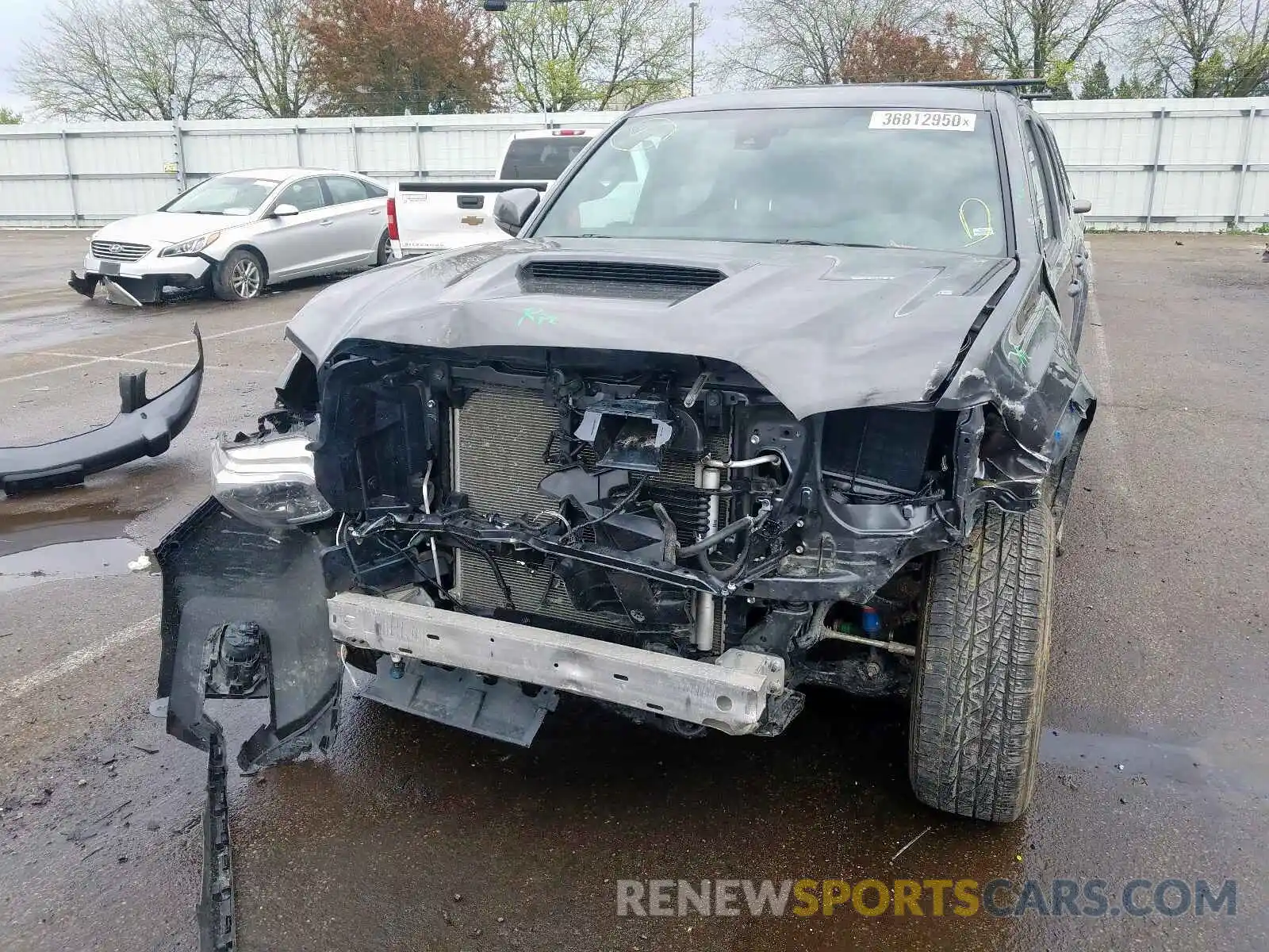 9 Photograph of a damaged car 3TMCZ5AN0KM232110 TOYOTA TACOMA 2019