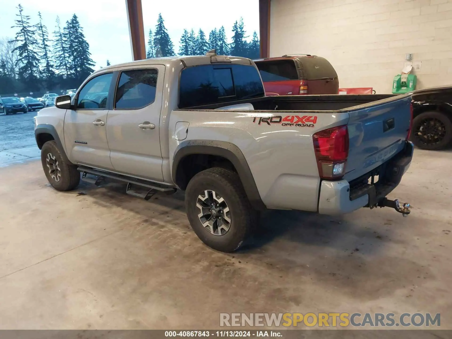3 Photograph of a damaged car 3TMCZ5AN0KM235525 TOYOTA TACOMA 2019