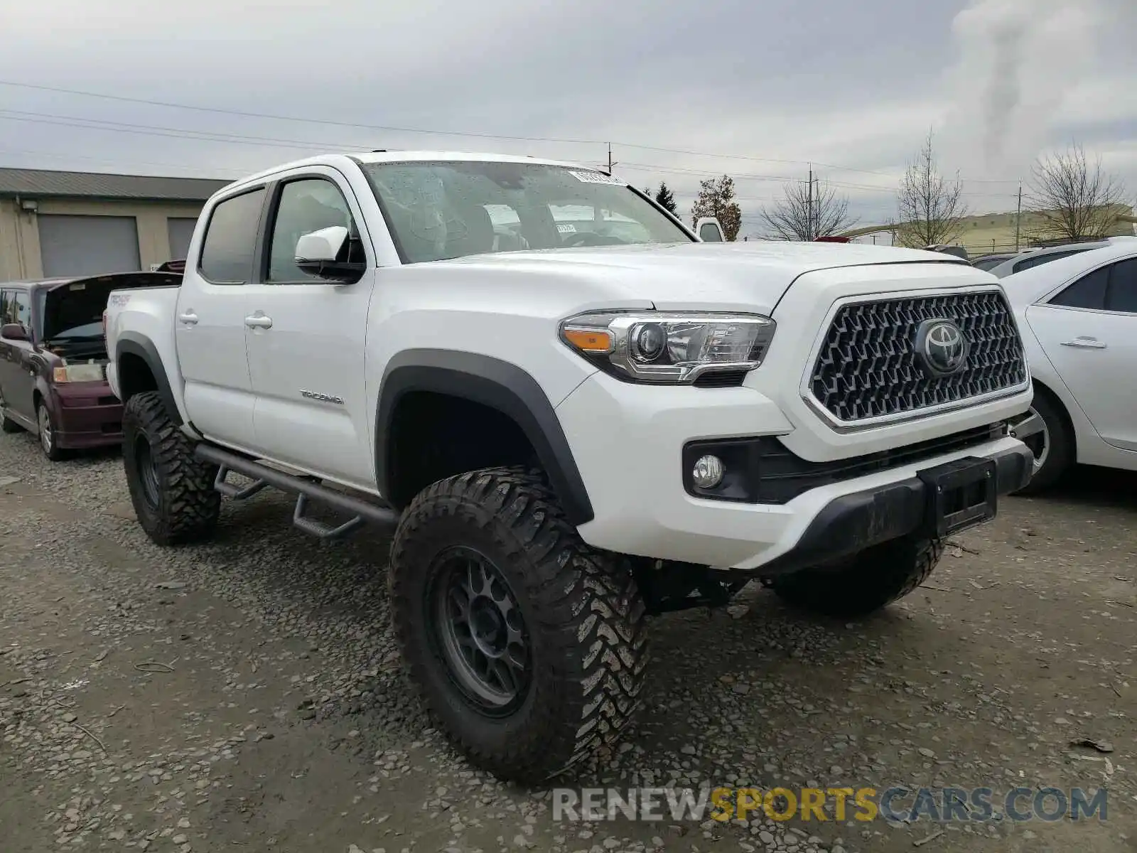 1 Photograph of a damaged car 3TMCZ5AN0KM236013 TOYOTA TACOMA 2019