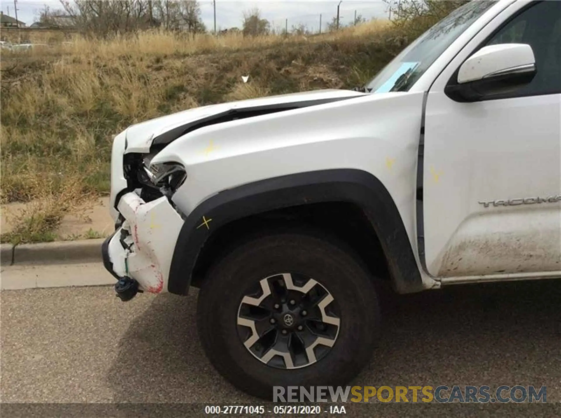 8 Photograph of a damaged car 3TMCZ5AN0KM275121 TOYOTA TACOMA 2019
