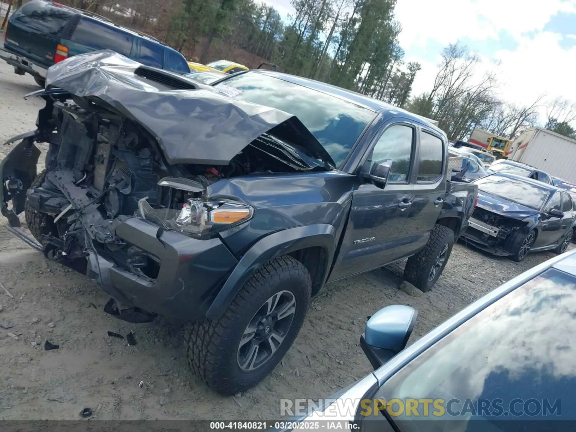 14 Photograph of a damaged car 3TMCZ5AN0KM279881 TOYOTA TACOMA 2019