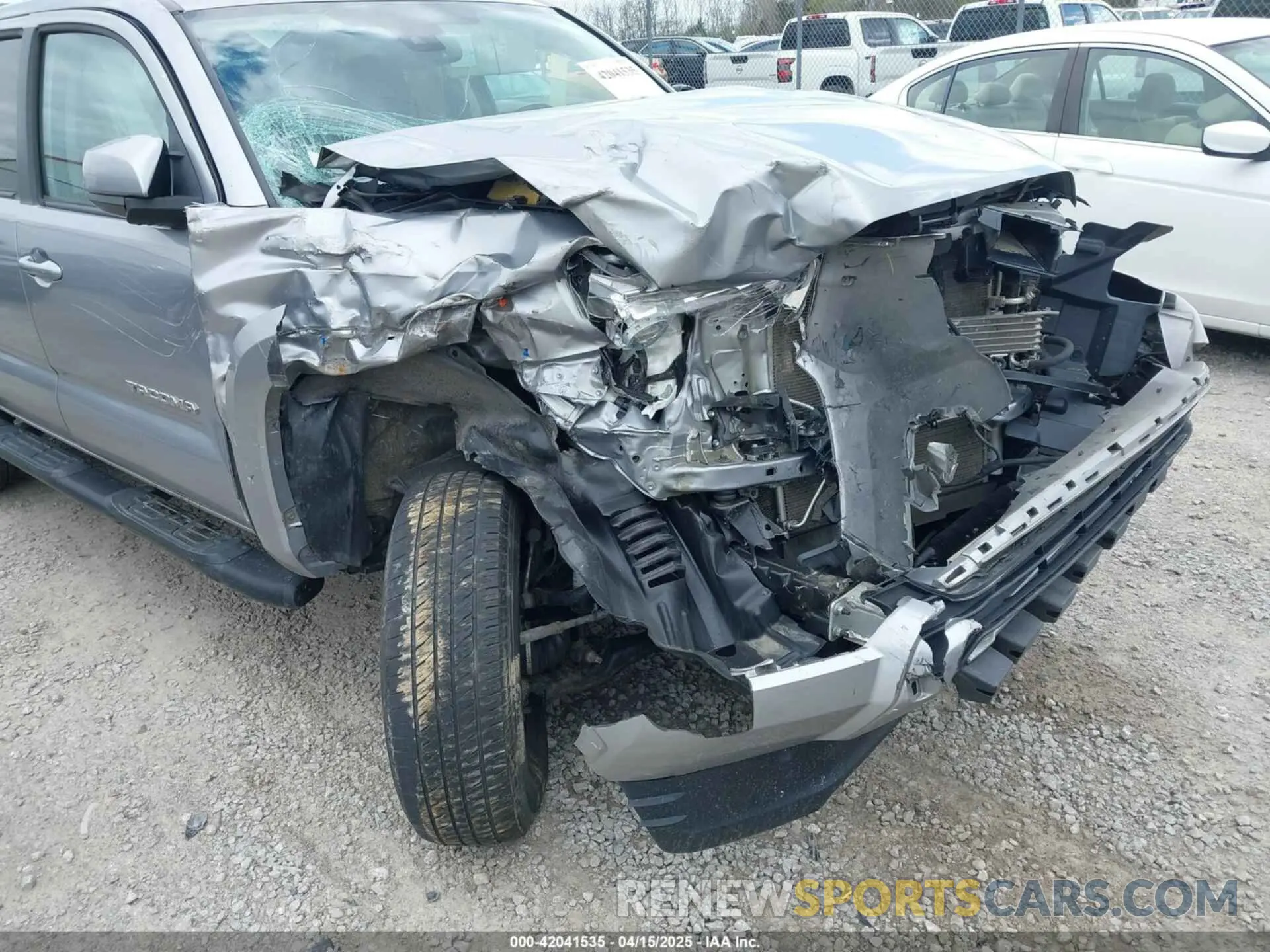 6 Photograph of a damaged car 3TMCZ5AN0KM280271 TOYOTA TACOMA 2019