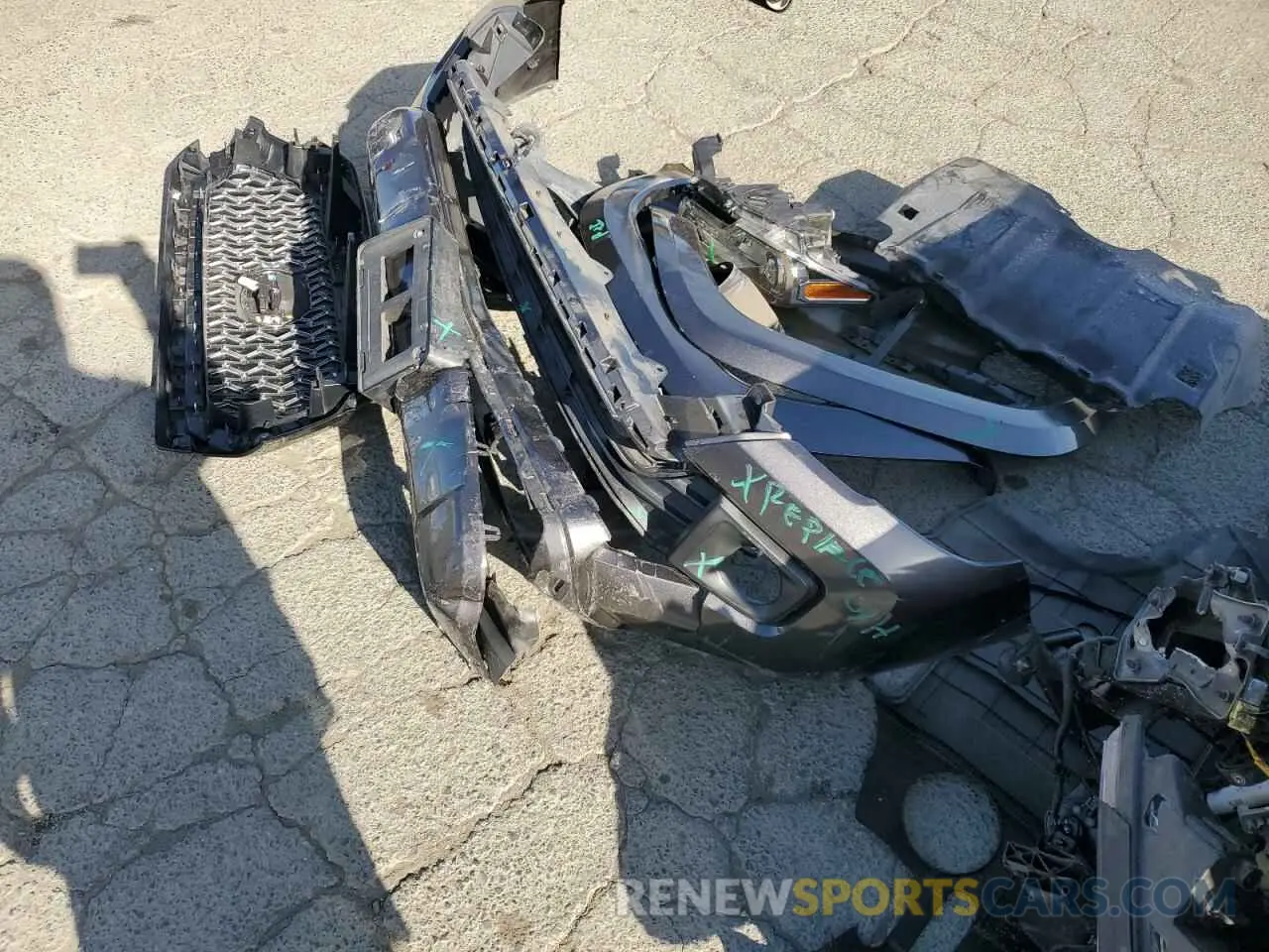 12 Photograph of a damaged car 3TMCZ5AN1KM191146 TOYOTA TACOMA 2019