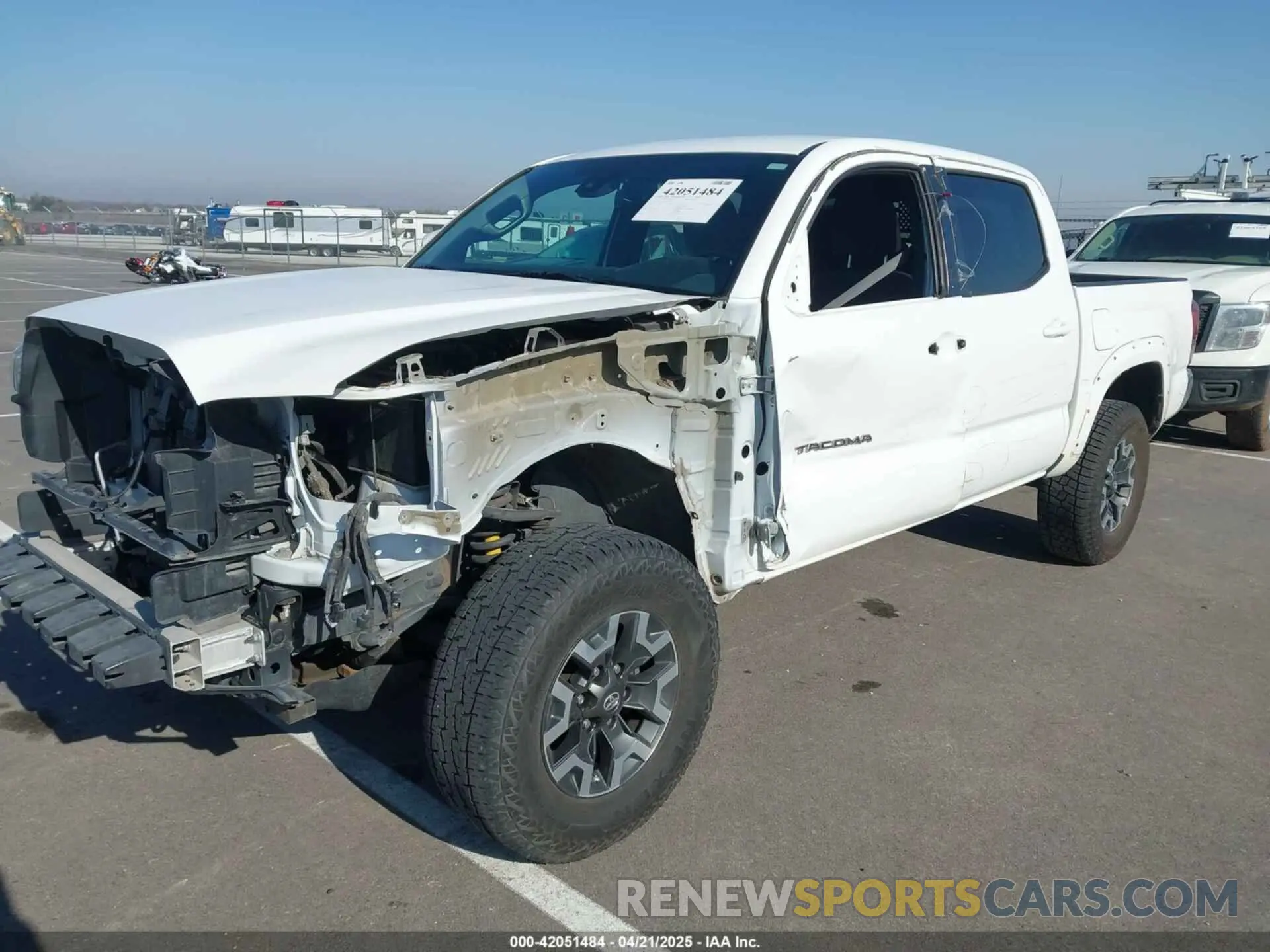 2 Photograph of a damaged car 3TMCZ5AN1KM210911 TOYOTA TACOMA 2019