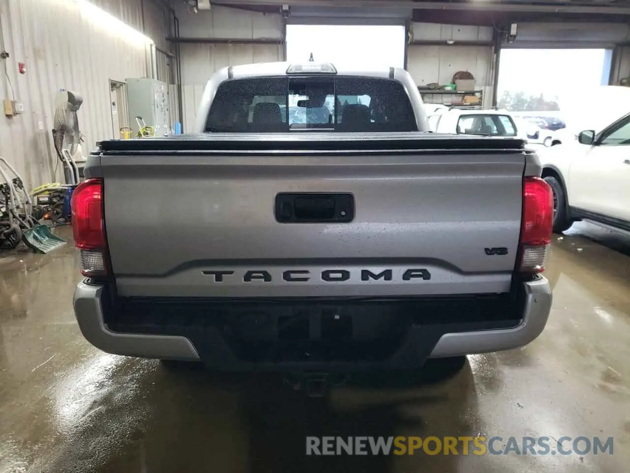 6 Photograph of a damaged car 3TMCZ5AN1KM219012 TOYOTA TACOMA 2019