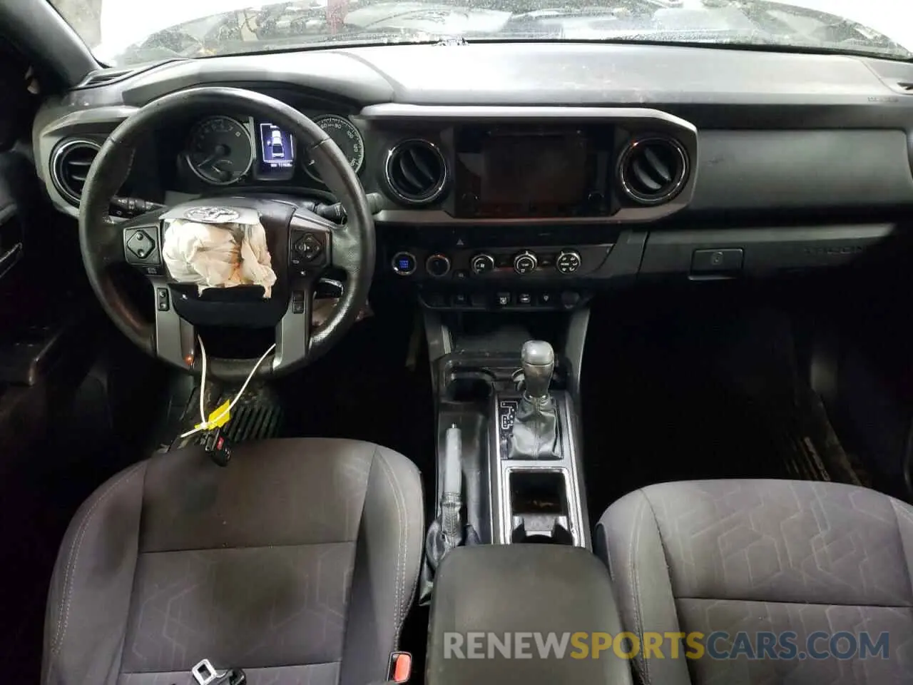 8 Photograph of a damaged car 3TMCZ5AN1KM219012 TOYOTA TACOMA 2019